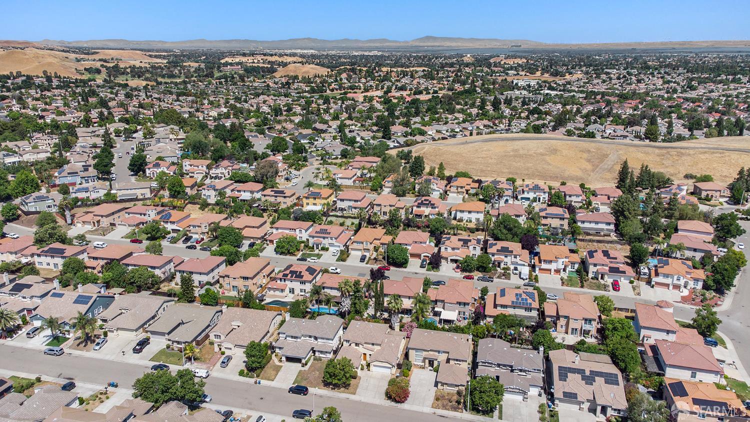 Detail Gallery Image 39 of 44 For 1845 Kern Mountain Way, Antioch,  CA 94531 - 5 Beds | 2/1 Baths