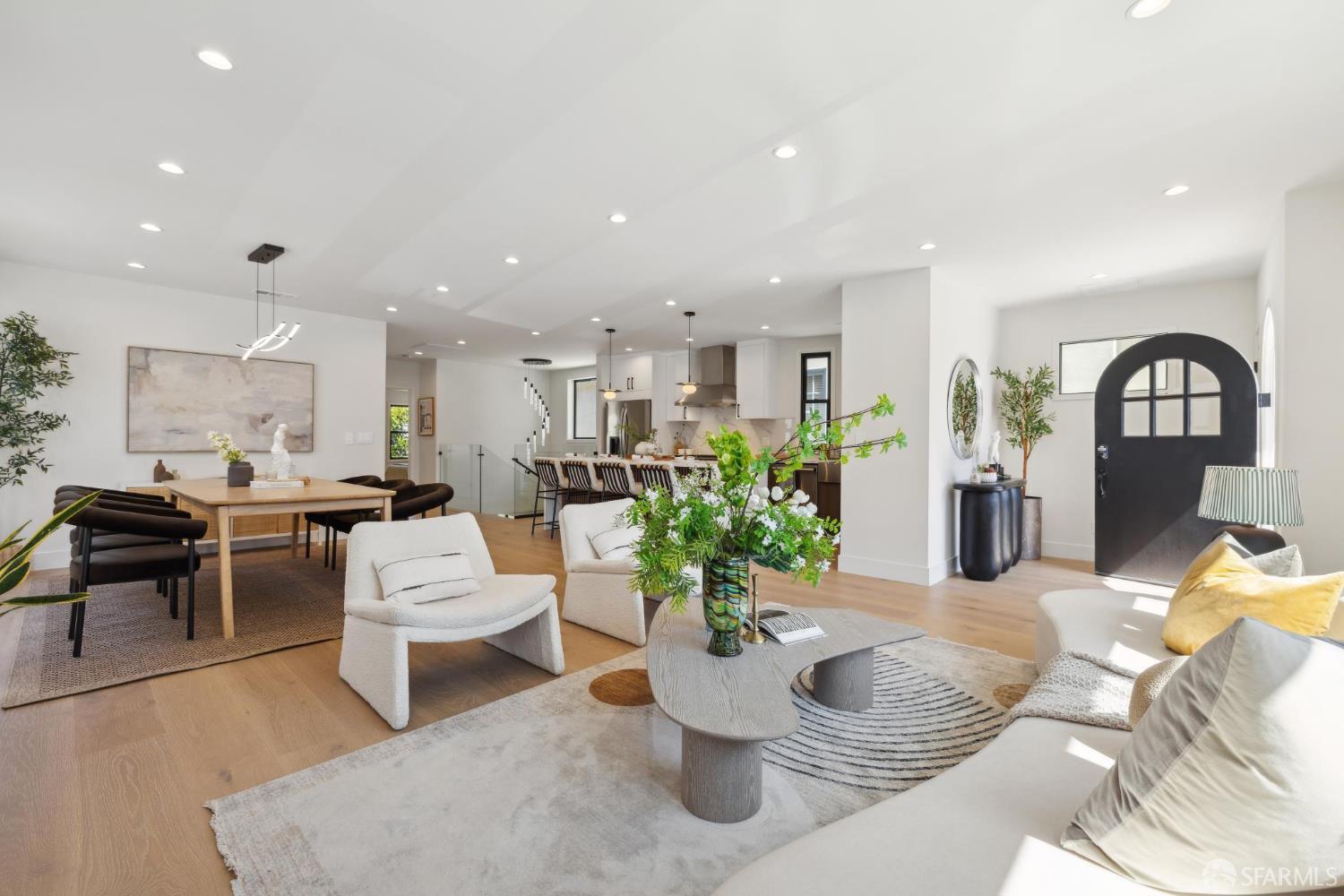 Detail Gallery Image 1 of 77 For 867 33rd Ave, San Francisco,  CA 94121 - 5 Beds | 4 Baths
