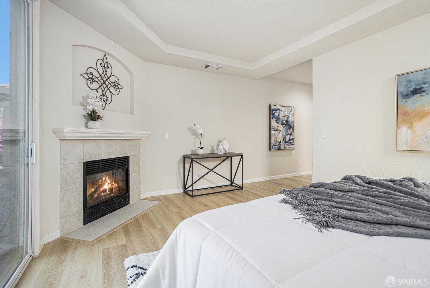 Detail Gallery Image 22 of 44 For 1845 Kern Mountain Way, Antioch,  CA 94531 - 5 Beds | 2/1 Baths