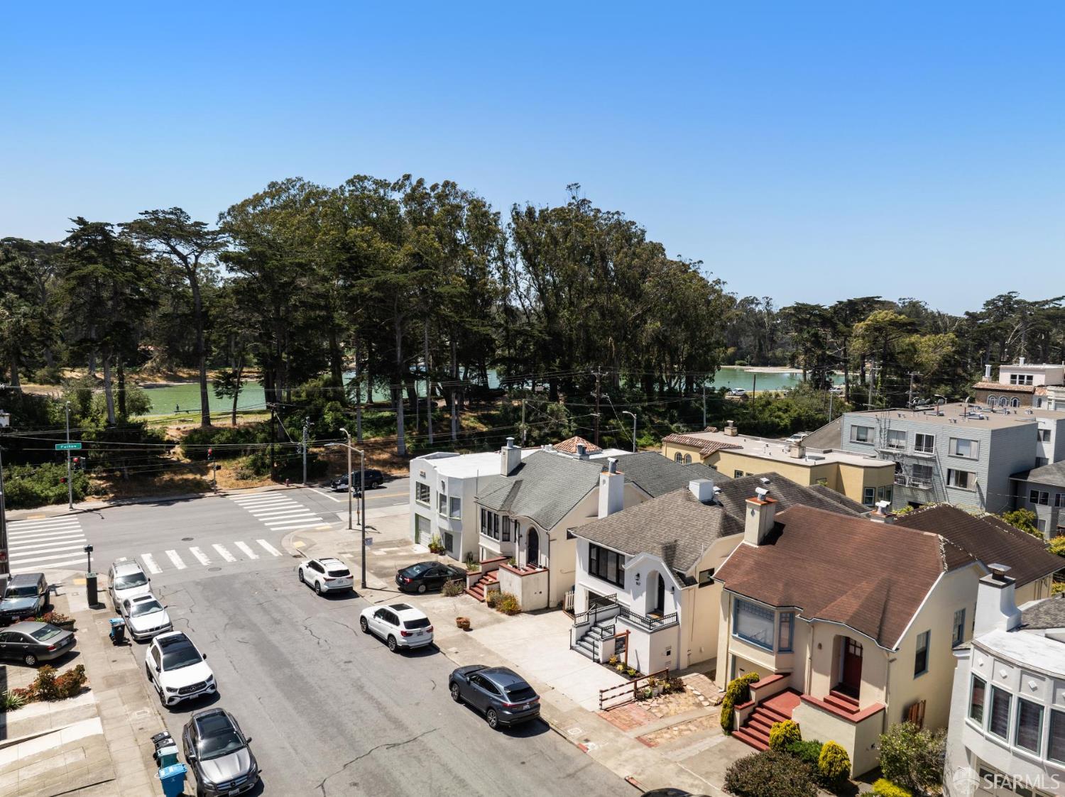 Detail Gallery Image 10 of 77 For 867 33rd Ave, San Francisco,  CA 94121 - 5 Beds | 4 Baths