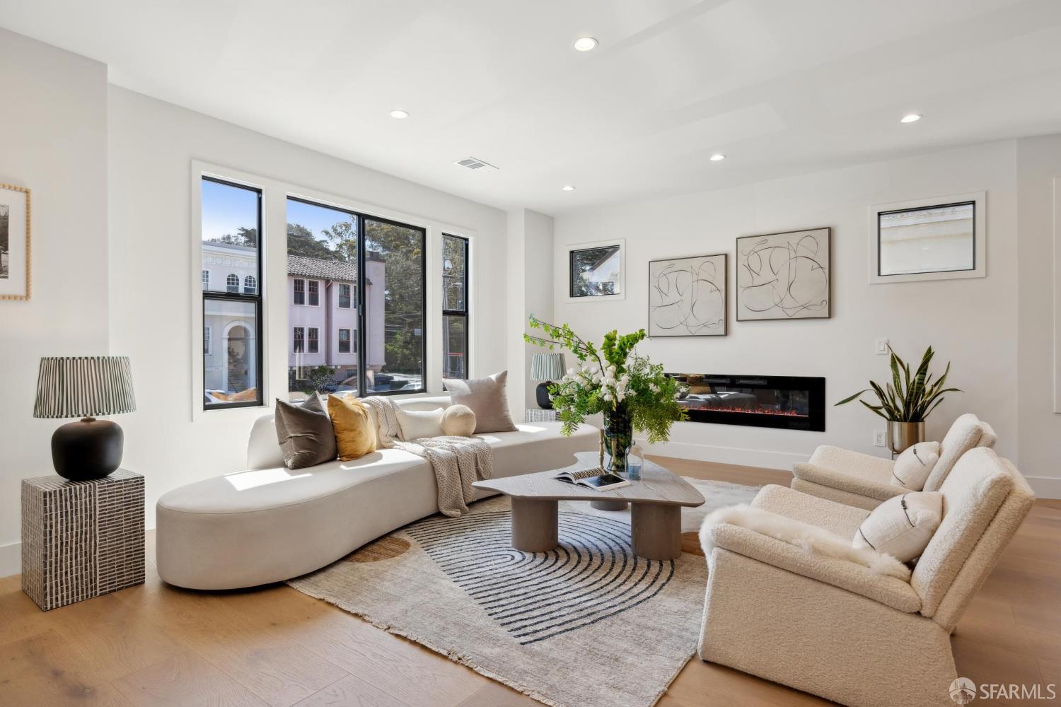 Detail Gallery Image 2 of 77 For 867 33rd Ave, San Francisco,  CA 94121 - 5 Beds | 4 Baths