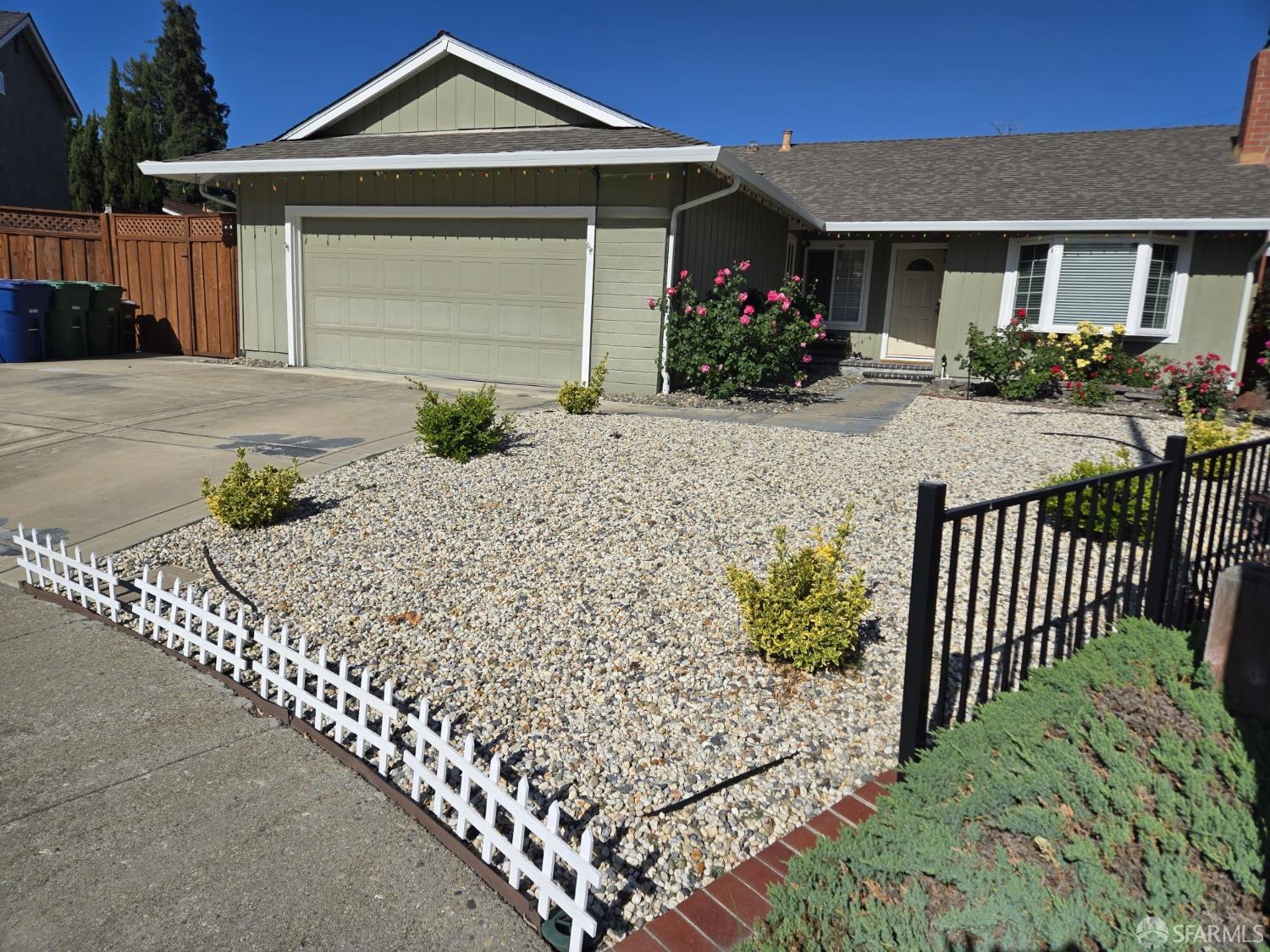 325 Goshen Court