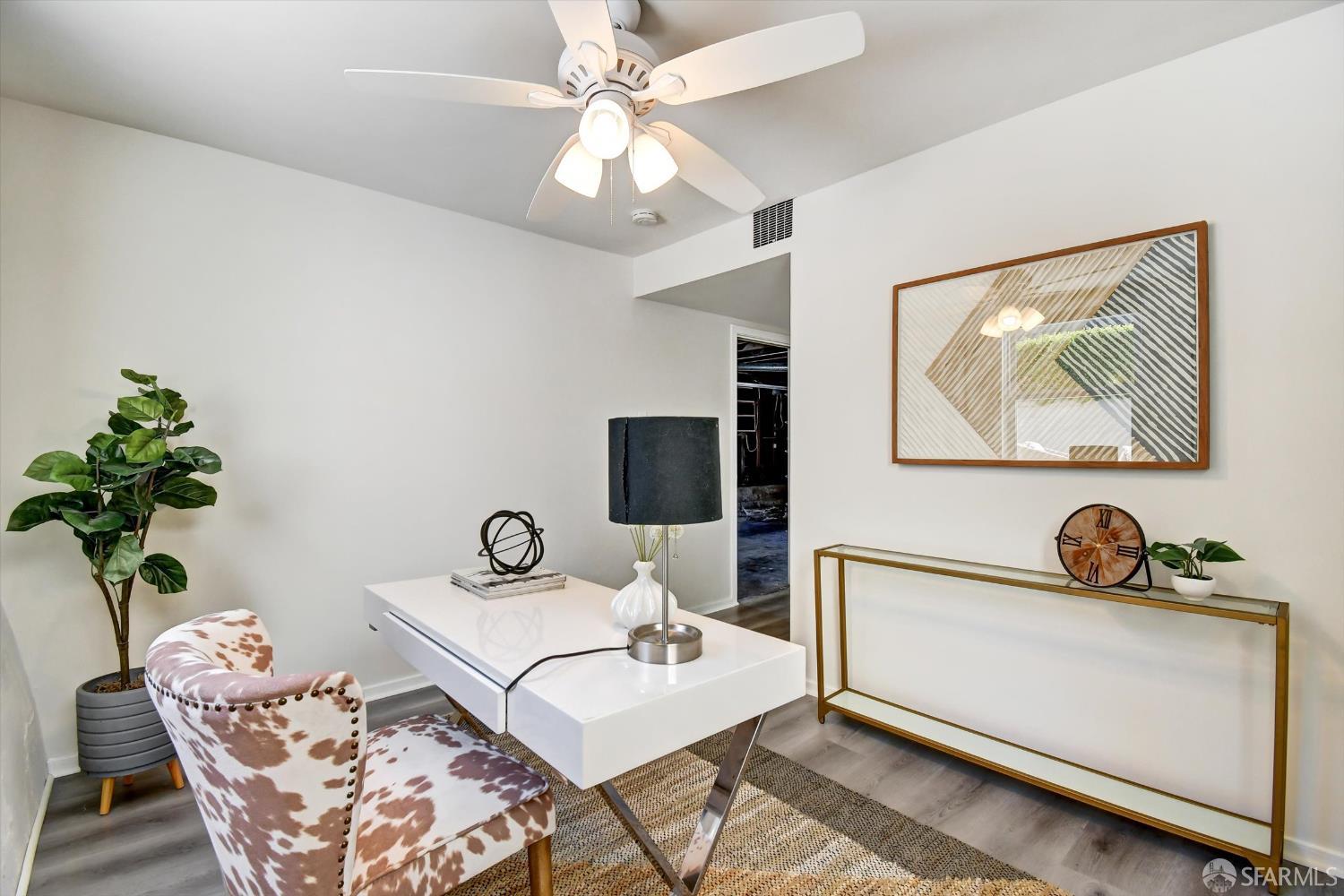 Detail Gallery Image 8 of 41 For 1675 Quint St, San Francisco,  CA 94124 - 3 Beds | 2 Baths