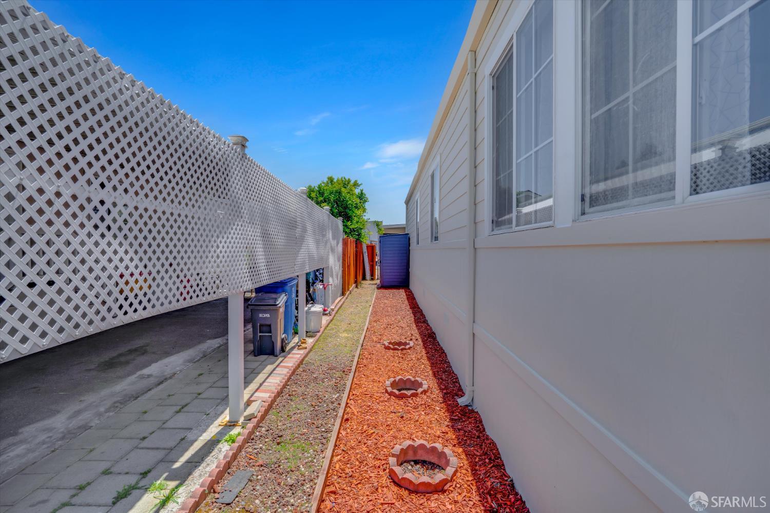 Detail Gallery Image 23 of 30 For 2240 Stillwell Dr, Hayward,  CA 94545 - 3 Beds | 2 Baths