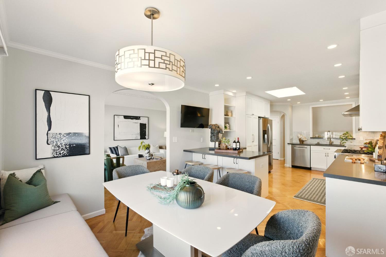 Detail Gallery Image 20 of 76 For 79 Meadowbrook Dr, San Francisco,  CA 94132 - 3 Beds | 2 Baths