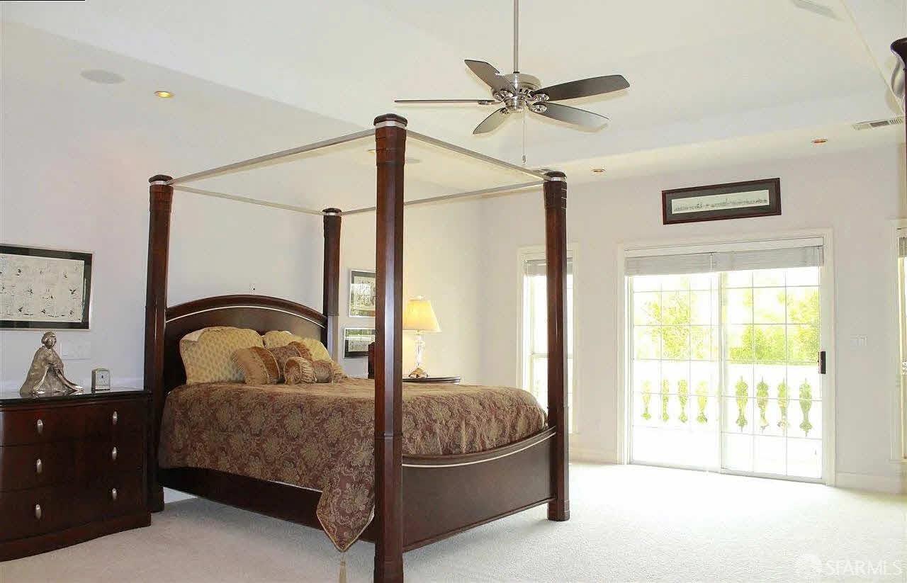 Detail Gallery Image 11 of 18 For 2220 Sunset Pt, Discovery Bay,  CA 94505 - 5 Beds | 5/1 Baths