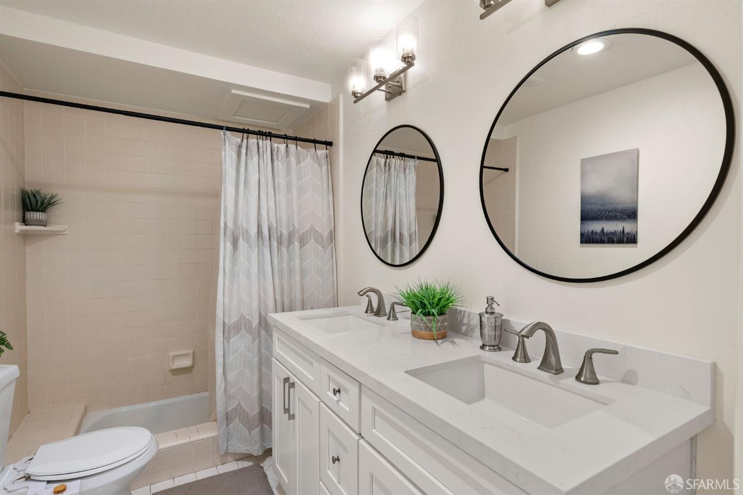 Detail Gallery Image 13 of 19 For 655 Corbett Ave #505,  San Francisco,  CA 94114 - 1 Beds | 1 Baths