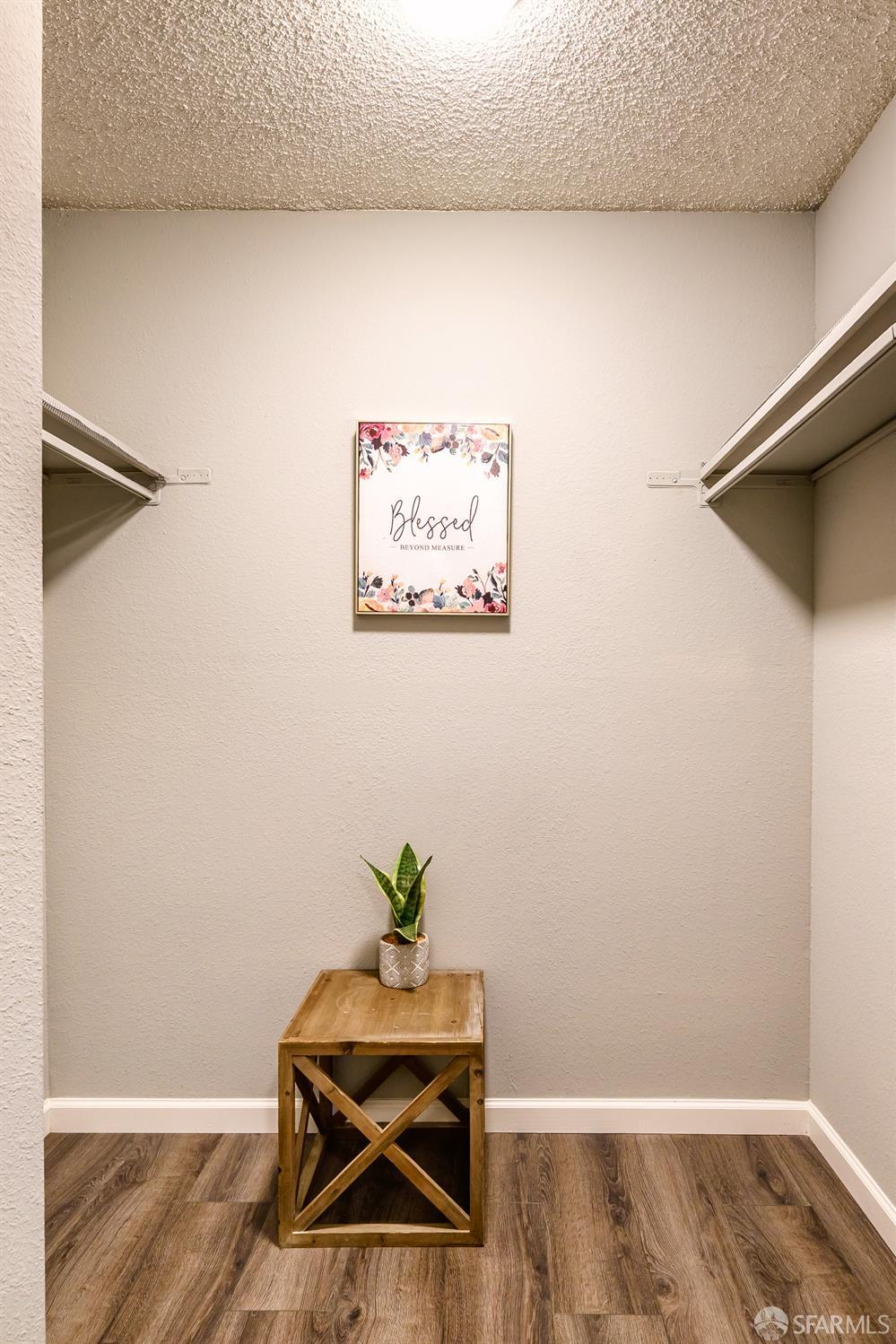 Detail Gallery Image 26 of 93 For 6148 Shelter Creek Ln, San Bruno,  CA 94066 - 1 Beds | 1 Baths
