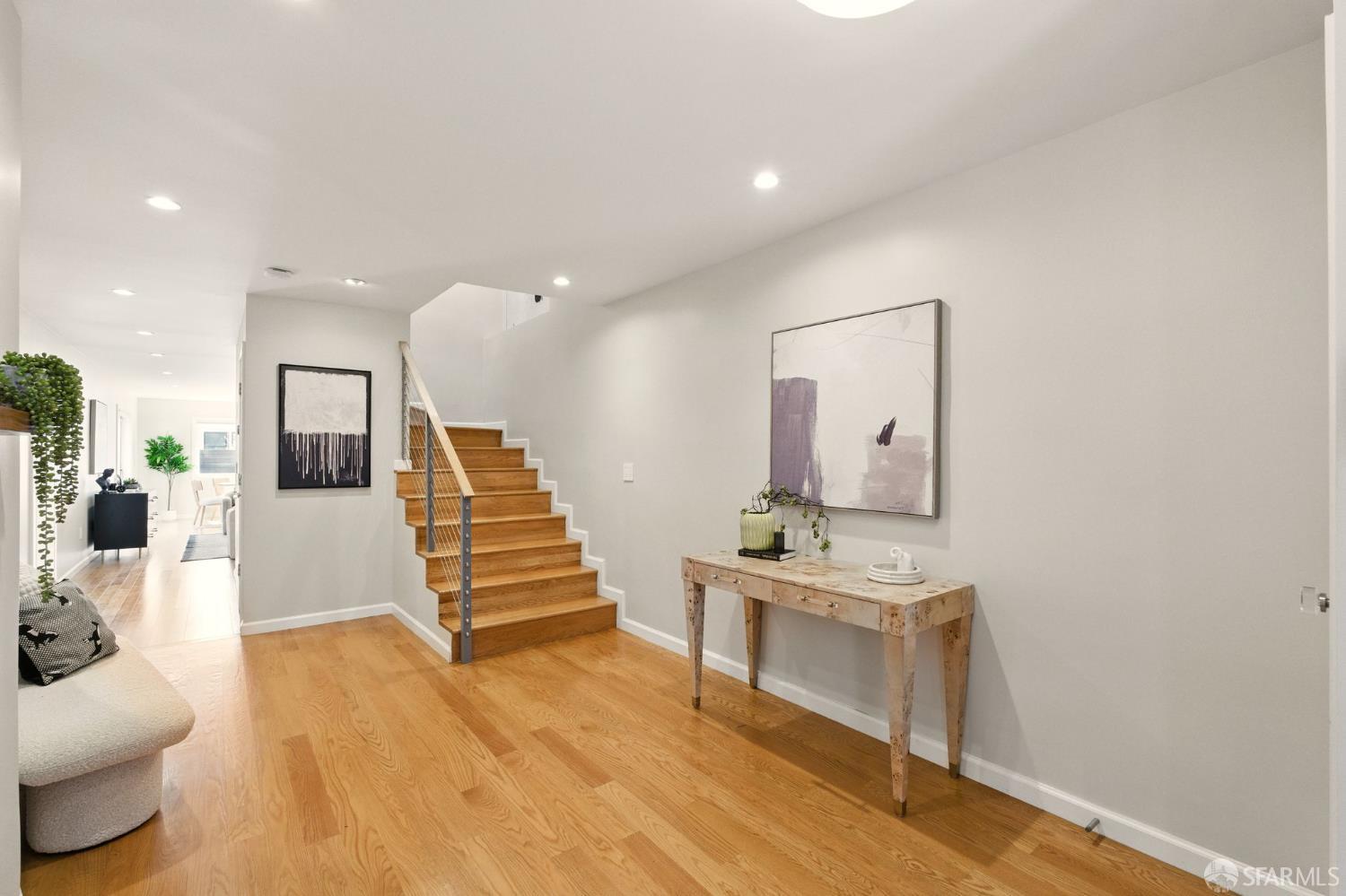 Detail Gallery Image 6 of 76 For 79 Meadowbrook Dr, San Francisco,  CA 94132 - 3 Beds | 2 Baths