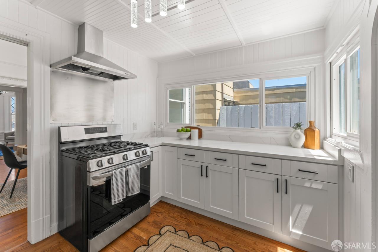 Detail Gallery Image 8 of 14 For 1221 Brunswick St, Daly City,  CA 94014 - 2 Beds | 1 Baths