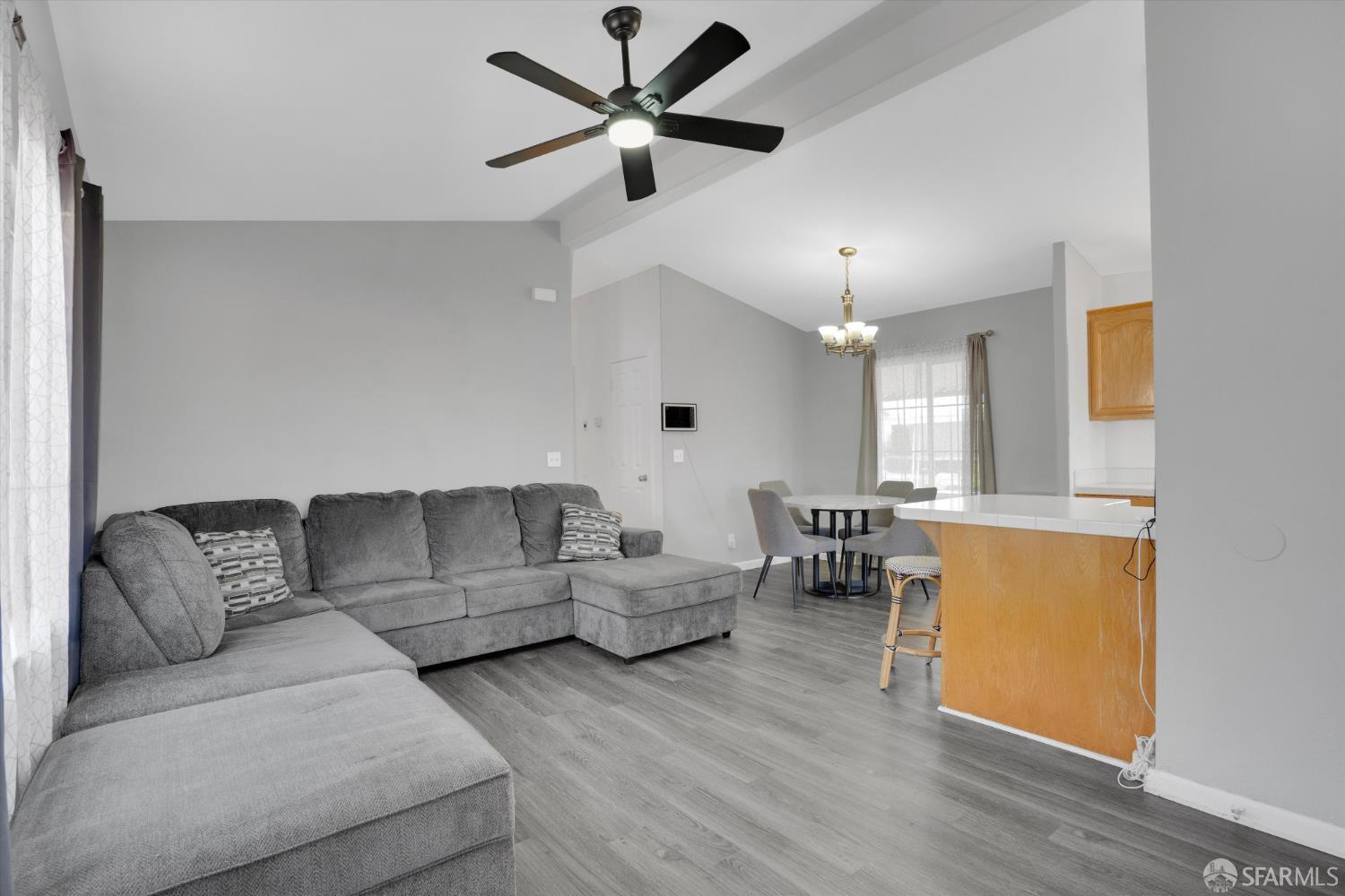 Detail Gallery Image 15 of 30 For 2240 Stillwell Dr, Hayward,  CA 94545 - 3 Beds | 2 Baths