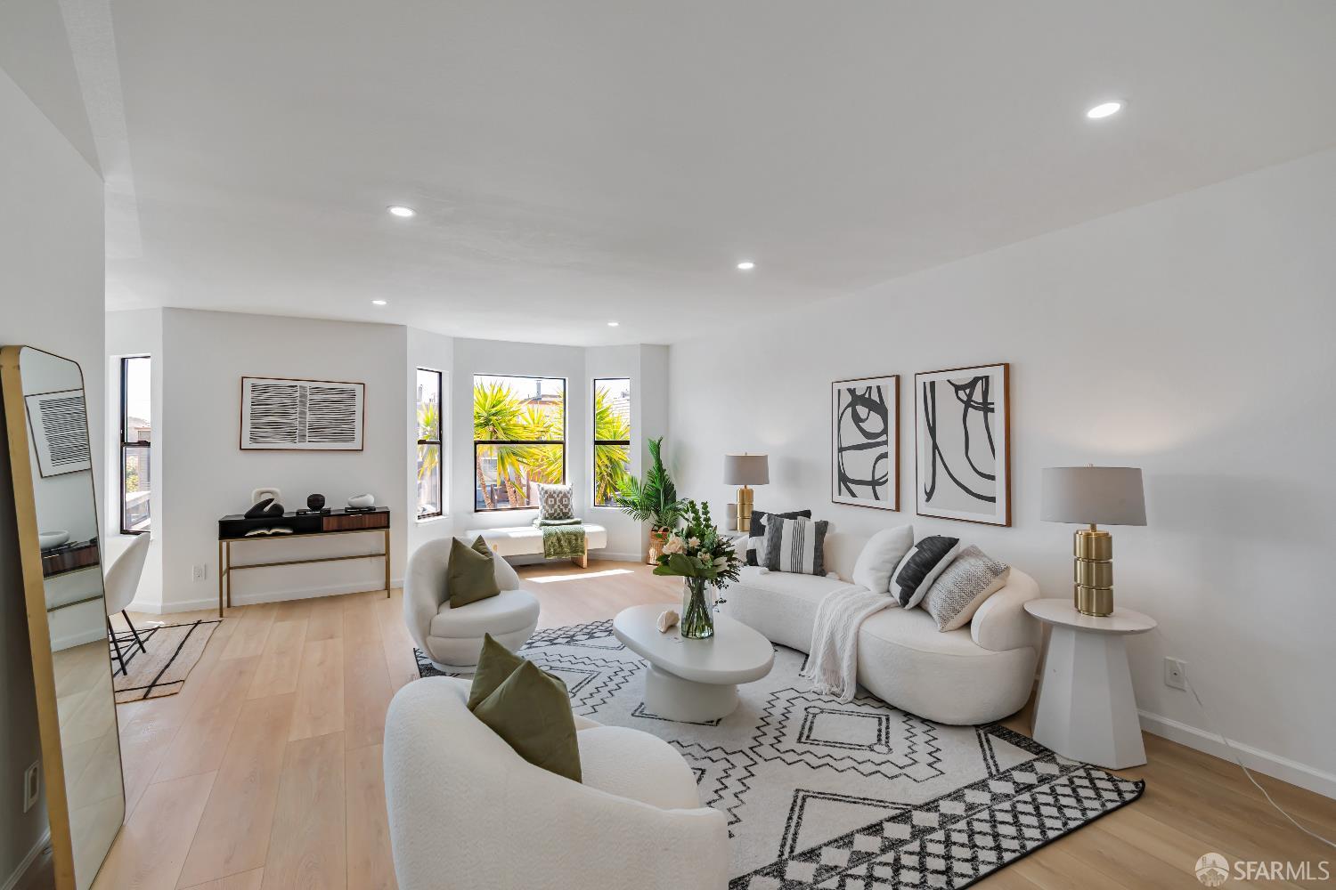 Detail Gallery Image 5 of 81 For 383 Abbot Ave, Daly City,  CA 94014 - 3 Beds | 3 Baths