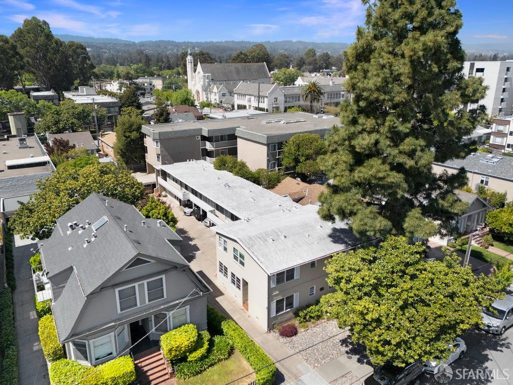 Detail Gallery Image 7 of 34 For 37 Lorton Ave, Burlingame,  CA 94010 - – Beds | – Baths