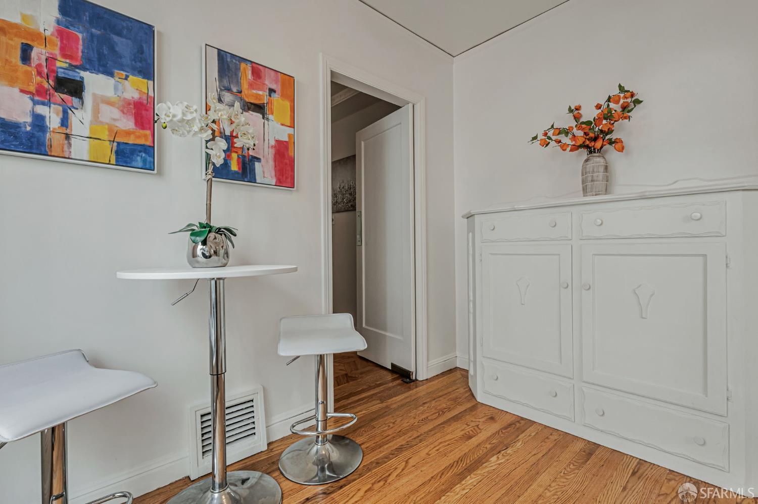Detail Gallery Image 15 of 68 For 1722 Ortega St, San Francisco,  CA 94122 - 3 Beds | 2 Baths