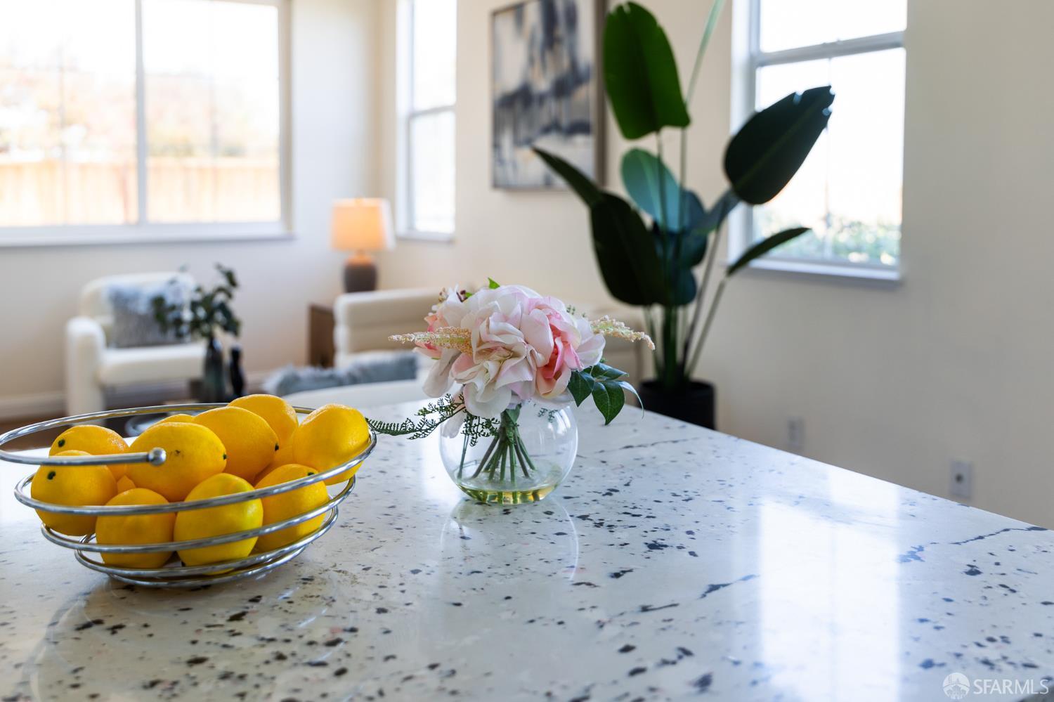 Detail Gallery Image 24 of 58 For 3044 Whisperwave Cir, Redwood City,  CA 94065 - 4 Beds | 2/1 Baths