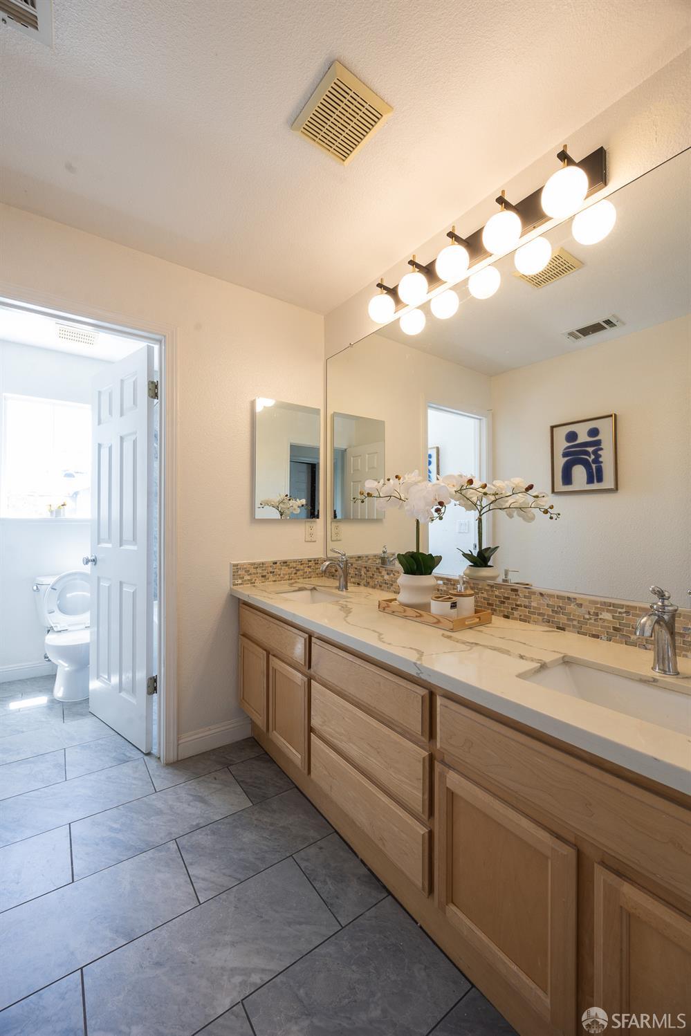 Detail Gallery Image 54 of 58 For 3044 Whisperwave Cir, Redwood City,  CA 94065 - 4 Beds | 2/1 Baths