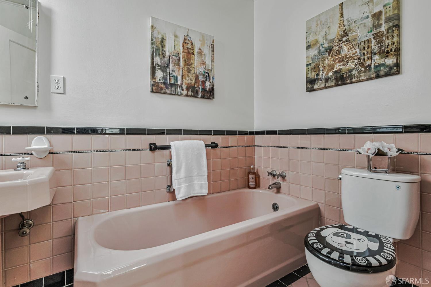 Detail Gallery Image 44 of 68 For 1722 Ortega St, San Francisco,  CA 94122 - 3 Beds | 2 Baths