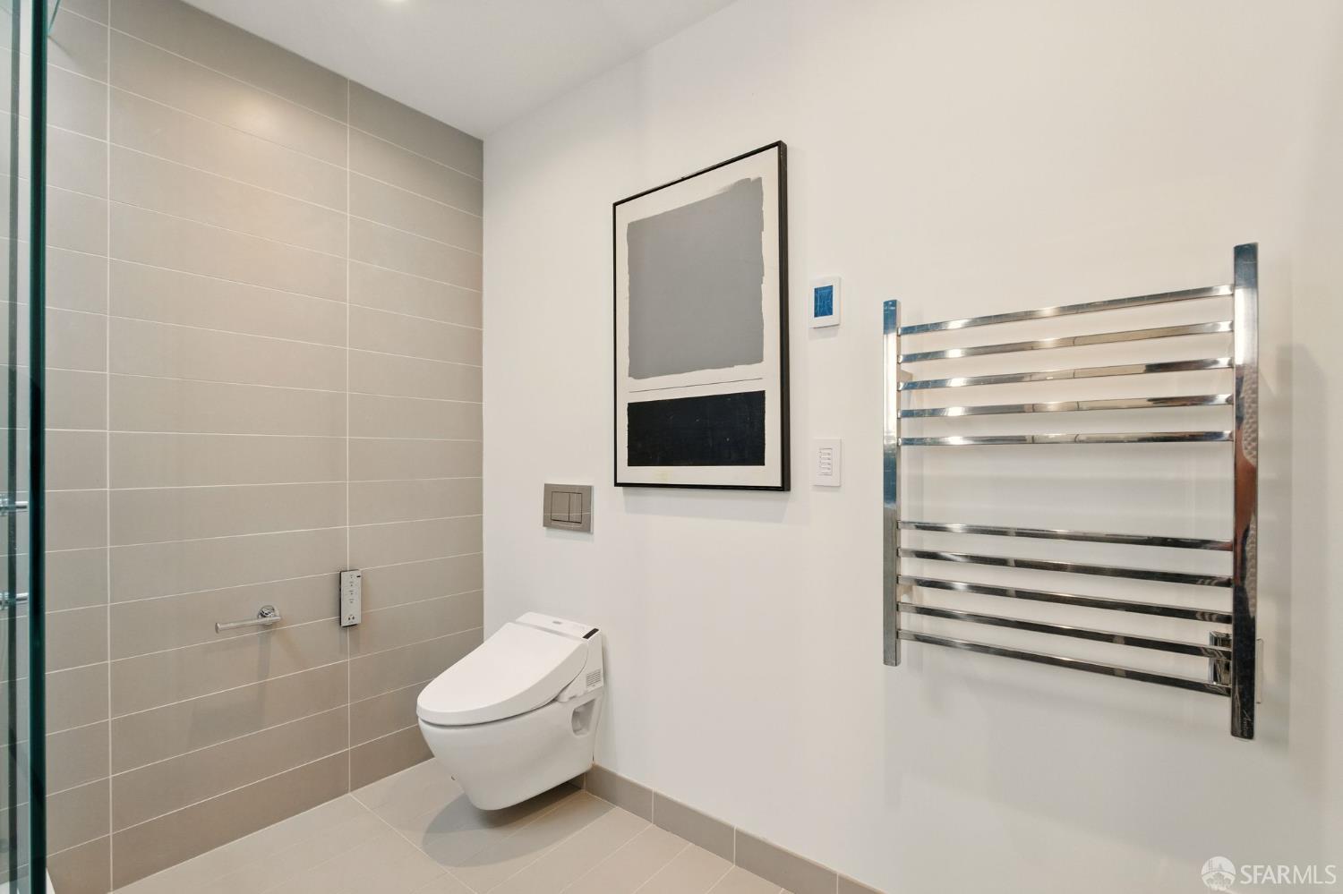 Detail Gallery Image 31 of 76 For 79 Meadowbrook Dr, San Francisco,  CA 94132 - 3 Beds | 2 Baths
