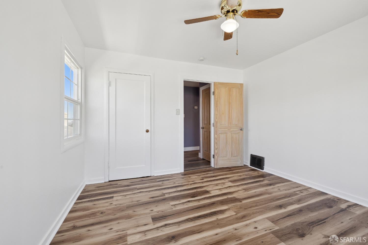 Detail Gallery Image 11 of 20 For 556 Cherry Ave, San Bruno,  CA 94066 - 2 Beds | 1 Baths