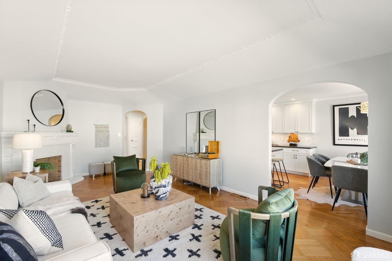 Detail Gallery Image 23 of 76 For 79 Meadowbrook Dr, San Francisco,  CA 94132 - 3 Beds | 2 Baths