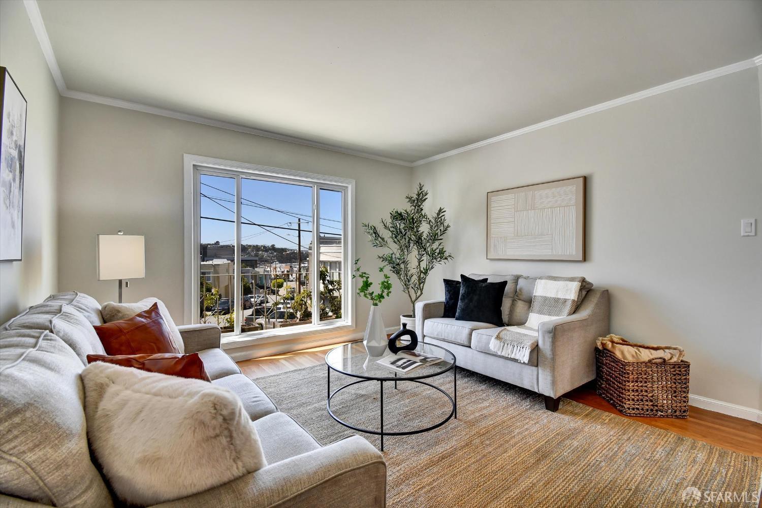 Detail Gallery Image 15 of 41 For 1675 Quint St, San Francisco,  CA 94124 - 3 Beds | 2 Baths