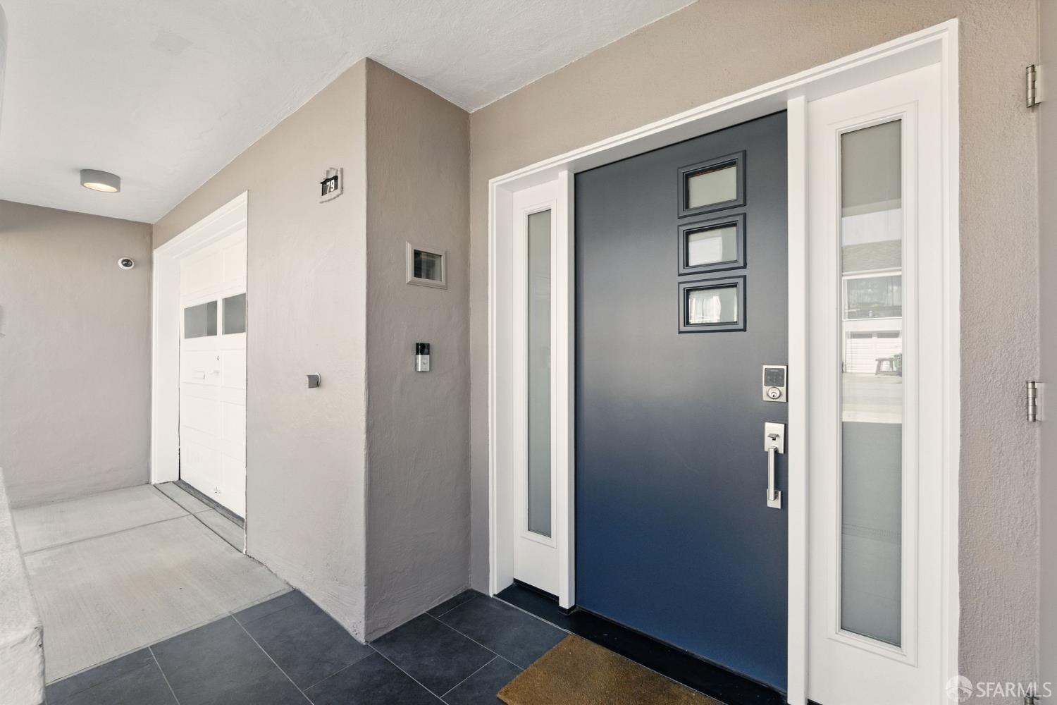 Detail Gallery Image 3 of 76 For 79 Meadowbrook Dr, San Francisco,  CA 94132 - 3 Beds | 2 Baths