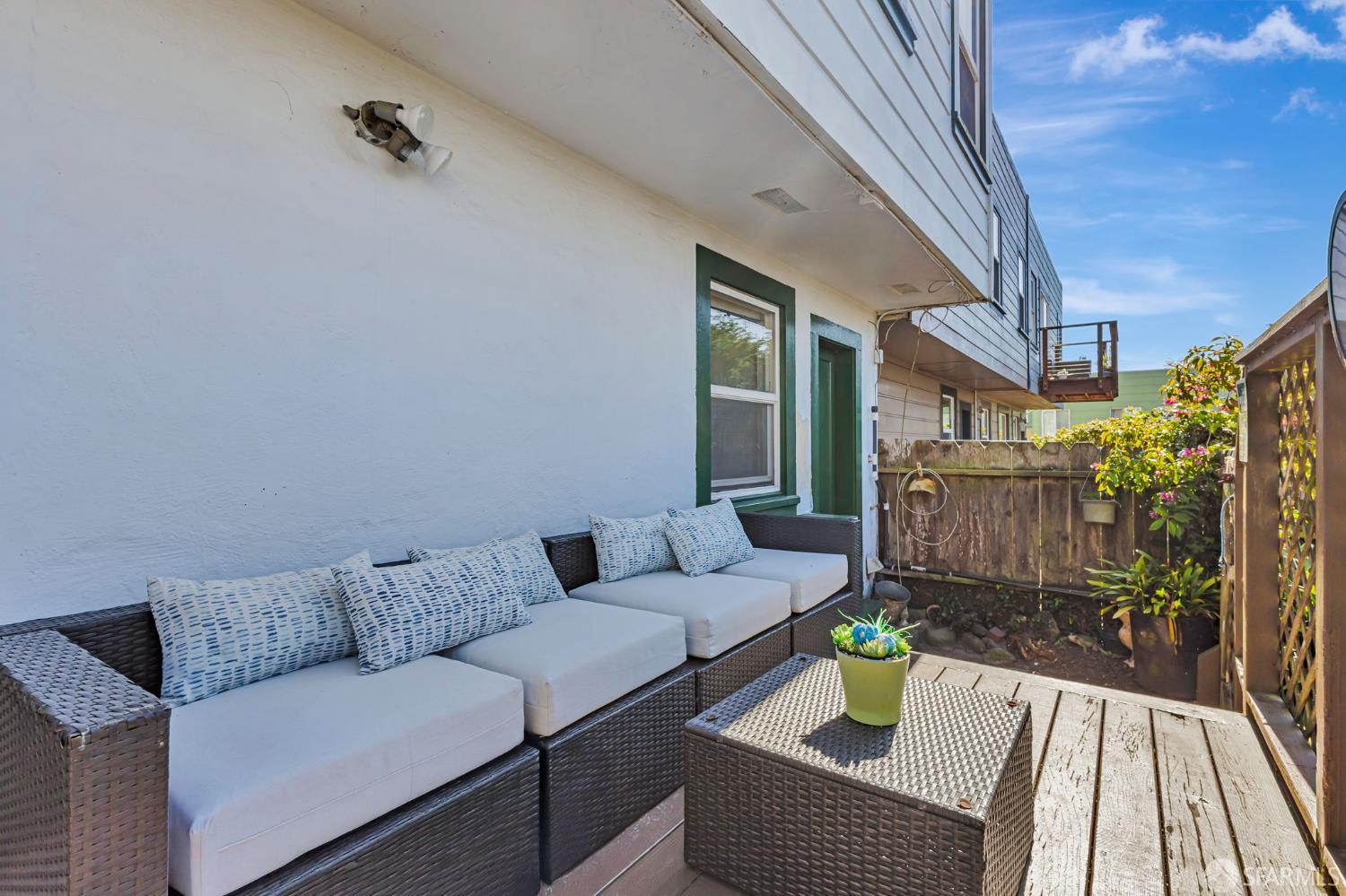 Detail Gallery Image 53 of 68 For 1722 Ortega St, San Francisco,  CA 94122 - 3 Beds | 2 Baths