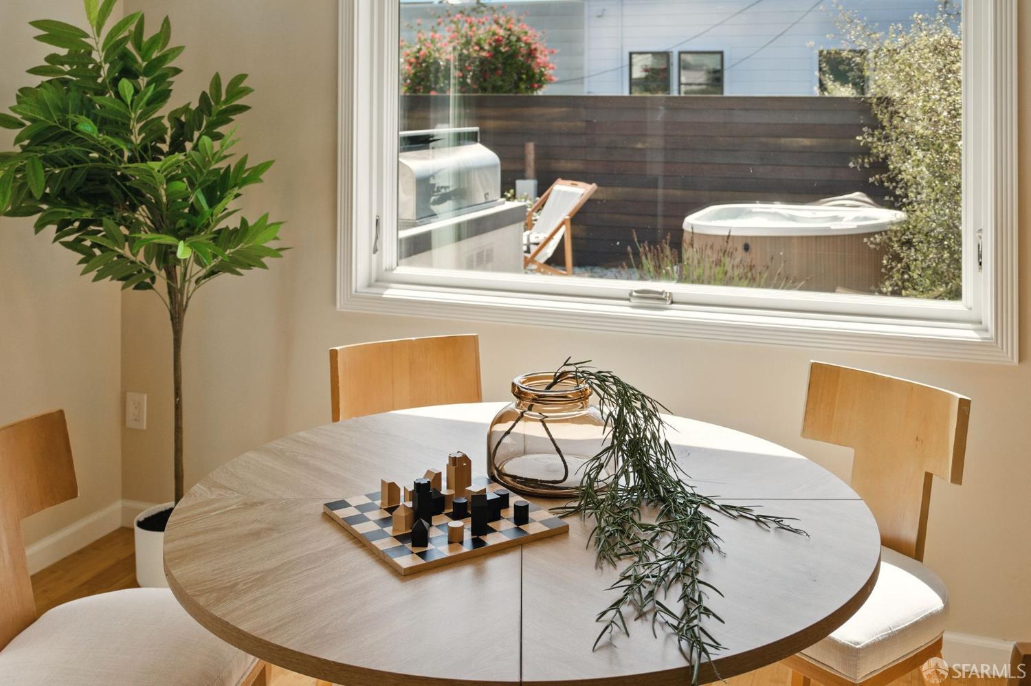 Detail Gallery Image 51 of 76 For 79 Meadowbrook Dr, San Francisco,  CA 94132 - 3 Beds | 2 Baths