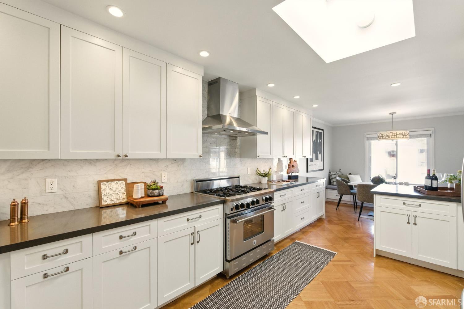 Detail Gallery Image 17 of 76 For 79 Meadowbrook Dr, San Francisco,  CA 94132 - 3 Beds | 2 Baths