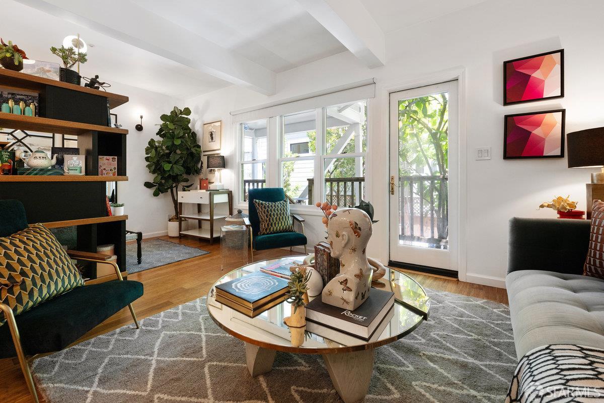 Detail Gallery Image 5 of 35 For 116 Lyon St #1,  San Francisco,  CA 94117 - 0 Beds | 1 Baths