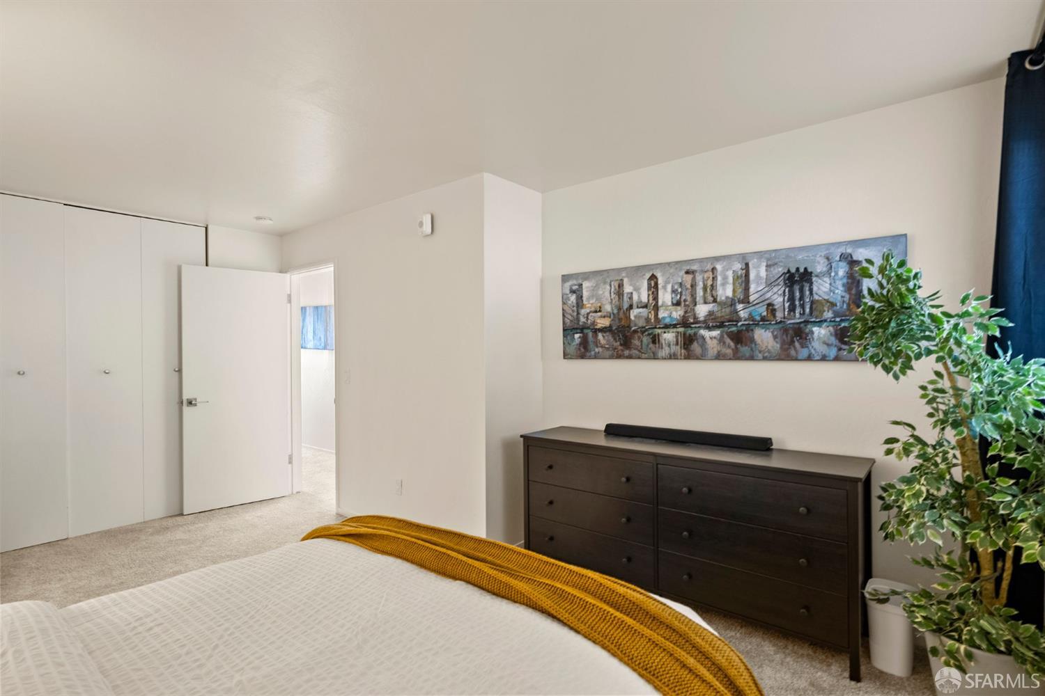 Detail Gallery Image 11 of 19 For 655 Corbett Ave #505,  San Francisco,  CA 94114 - 1 Beds | 1 Baths