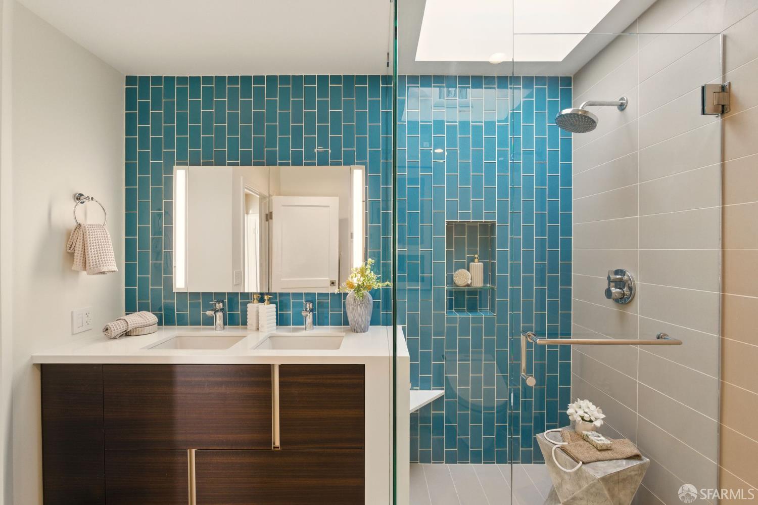 Detail Gallery Image 29 of 76 For 79 Meadowbrook Dr, San Francisco,  CA 94132 - 3 Beds | 2 Baths