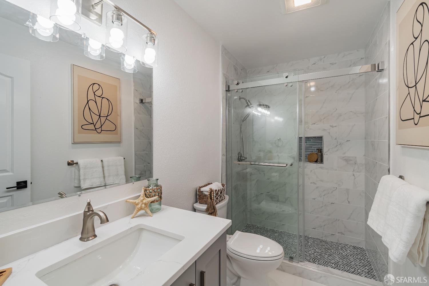 Detail Gallery Image 35 of 81 For 383 Abbot Ave, Daly City,  CA 94014 - 3 Beds | 3 Baths