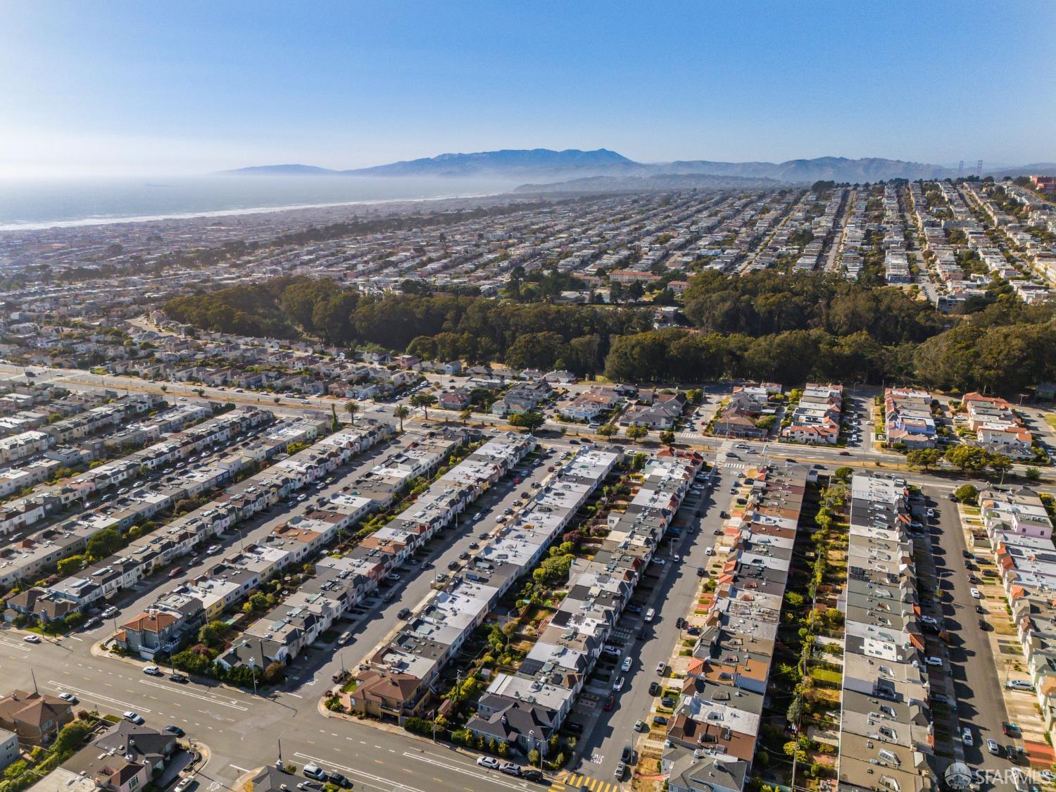 Detail Gallery Image 68 of 76 For 79 Meadowbrook Dr, San Francisco,  CA 94132 - 3 Beds | 2 Baths