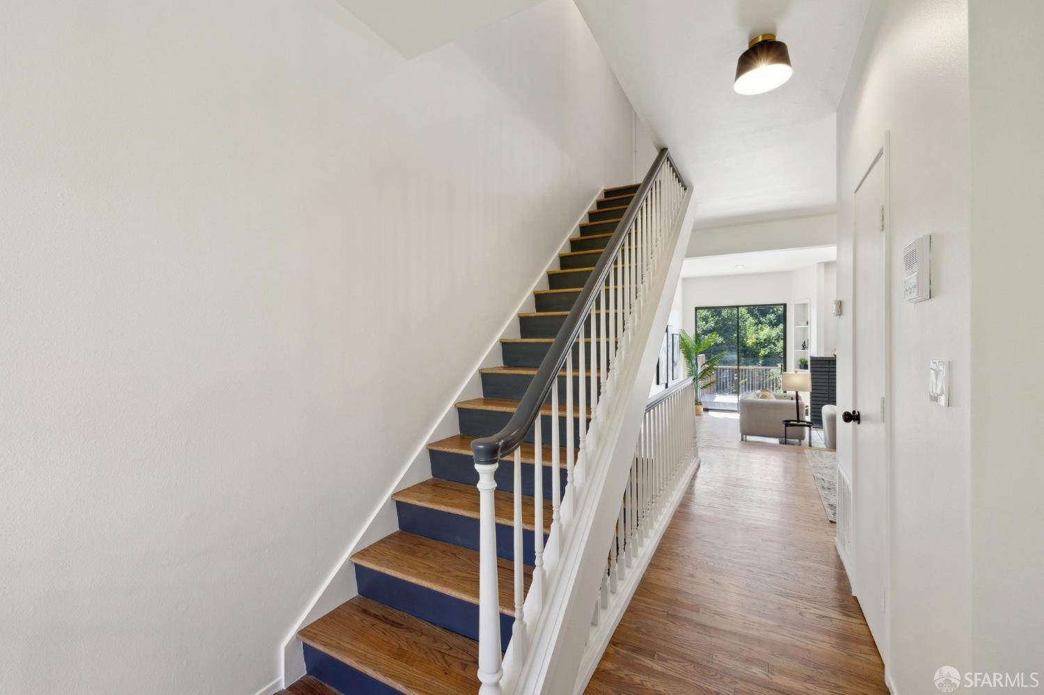 Detail Gallery Image 35 of 77 For 112 S Lake Merced Hls, San Francisco,  CA 94132 - 3 Beds | 2/1 Baths