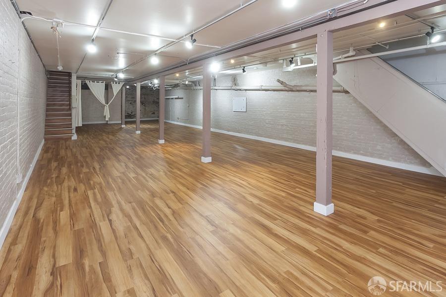 Detail Gallery Image 5 of 24 For 227 Kearny St, San Francisco,  CA 94108 - – Beds | – Baths