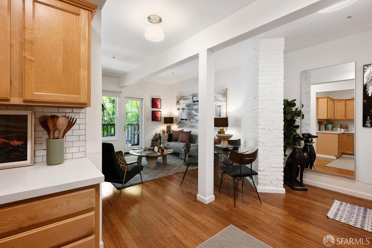Detail Gallery Image 18 of 35 For 116 Lyon St #1,  San Francisco,  CA 94117 - 0 Beds | 1 Baths