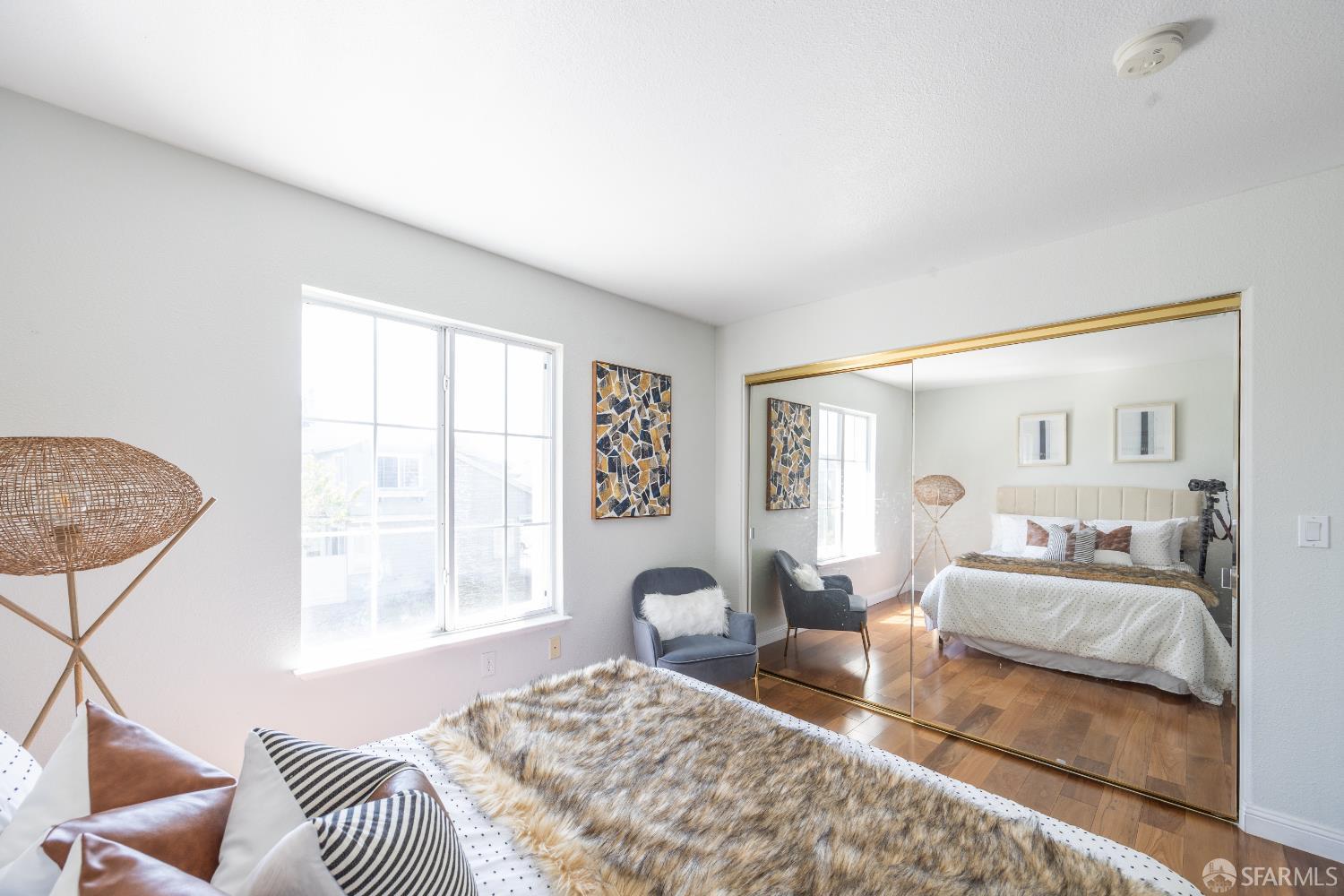Detail Gallery Image 43 of 58 For 3044 Whisperwave Cir, Redwood City,  CA 94065 - 4 Beds | 2/1 Baths