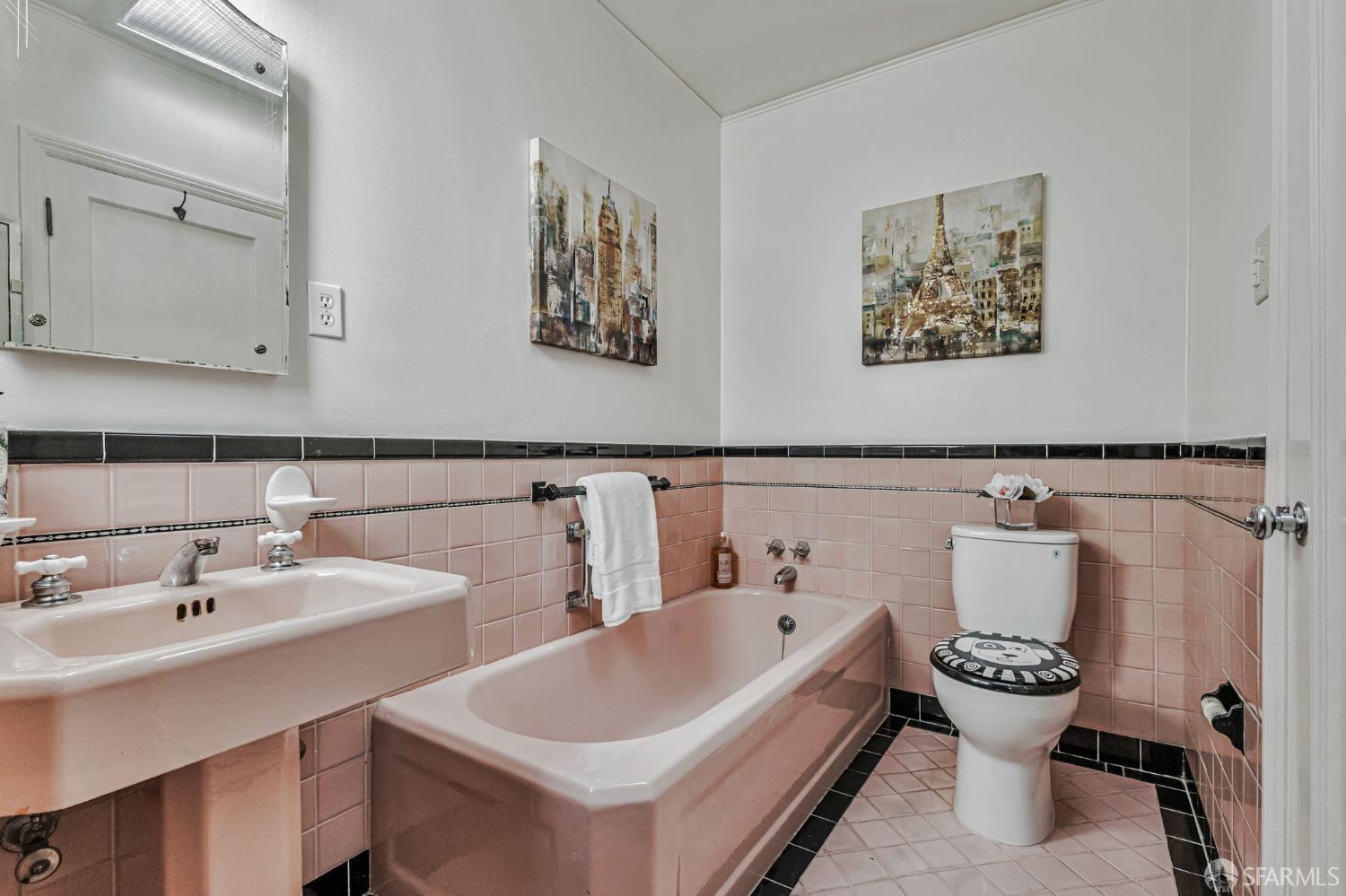 Detail Gallery Image 46 of 68 For 1722 Ortega St, San Francisco,  CA 94122 - 3 Beds | 2 Baths