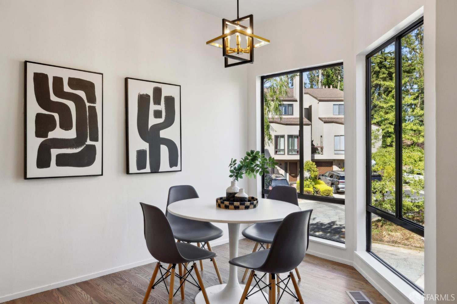 Detail Gallery Image 32 of 77 For 112 S Lake Merced Hls, San Francisco,  CA 94132 - 3 Beds | 2/1 Baths