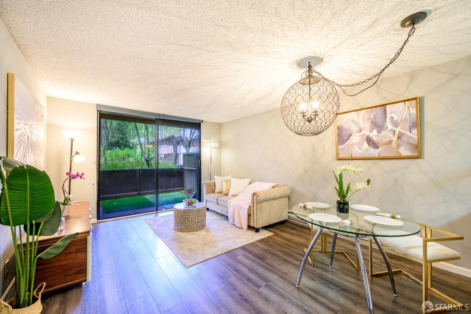 Detail Gallery Image 5 of 93 For 6148 Shelter Creek Ln, San Bruno,  CA 94066 - 1 Beds | 1 Baths