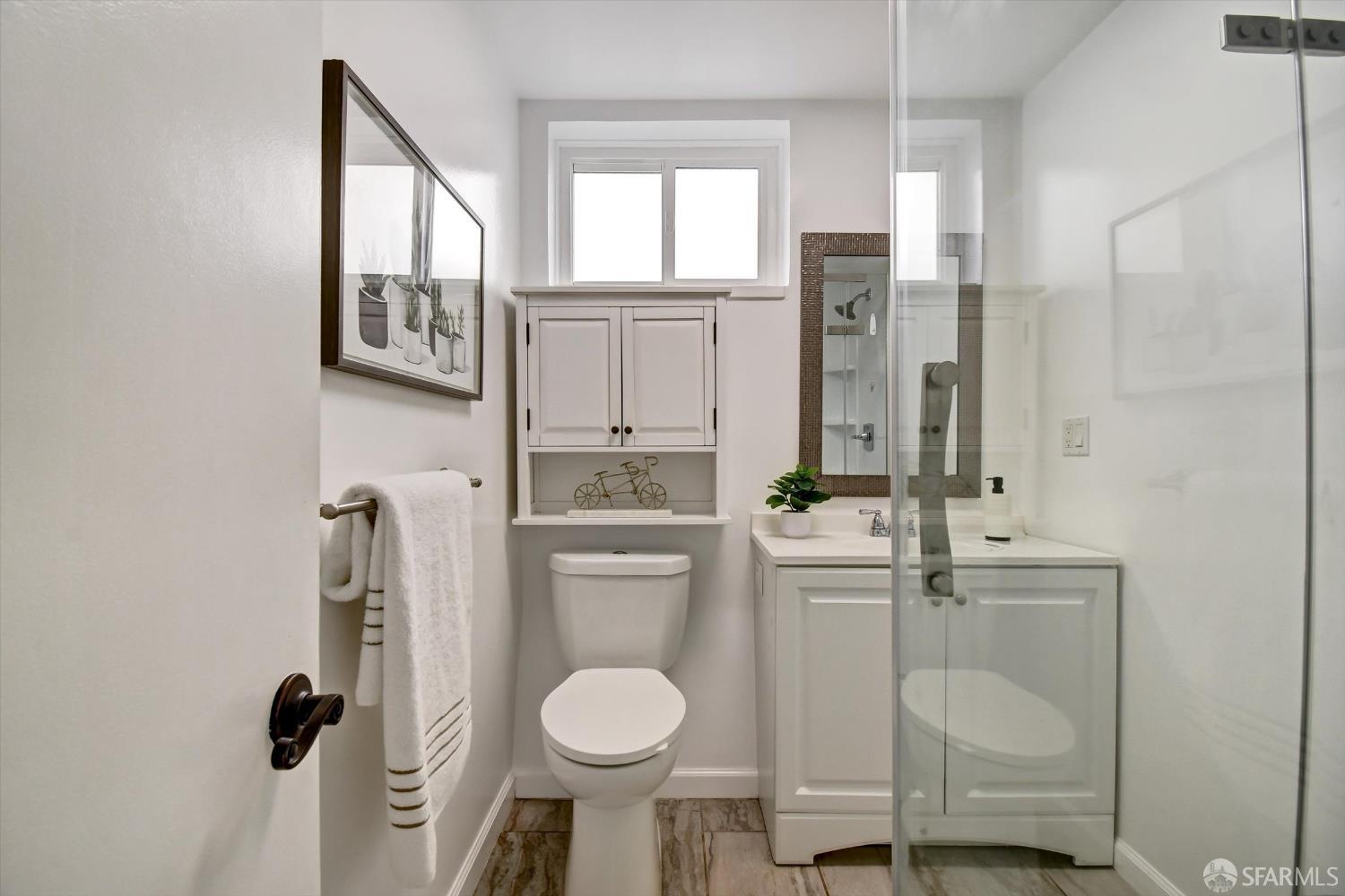 Detail Gallery Image 10 of 41 For 1675 Quint St, San Francisco,  CA 94124 - 3 Beds | 2 Baths