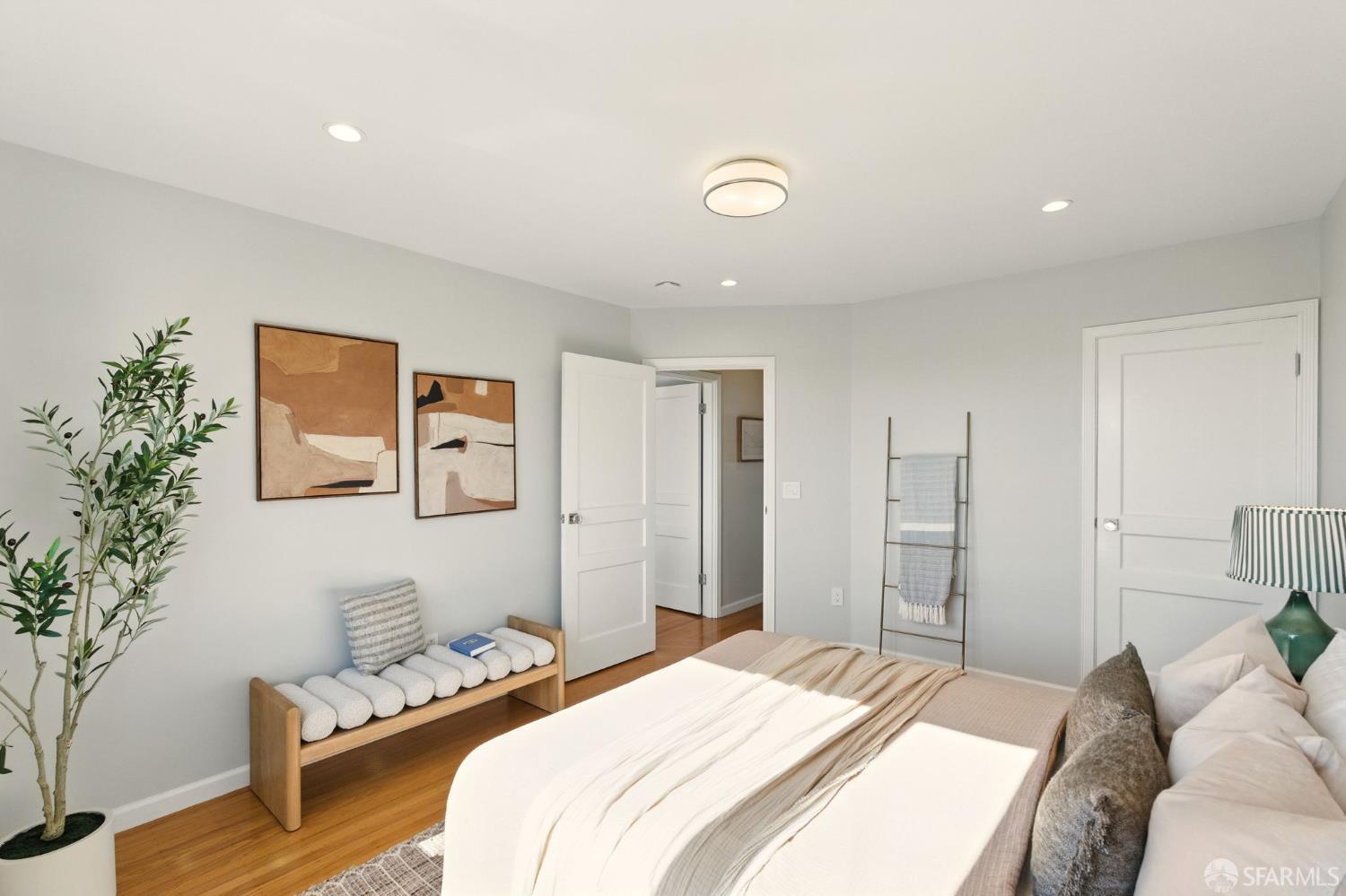 Detail Gallery Image 39 of 76 For 79 Meadowbrook Dr, San Francisco,  CA 94132 - 3 Beds | 2 Baths