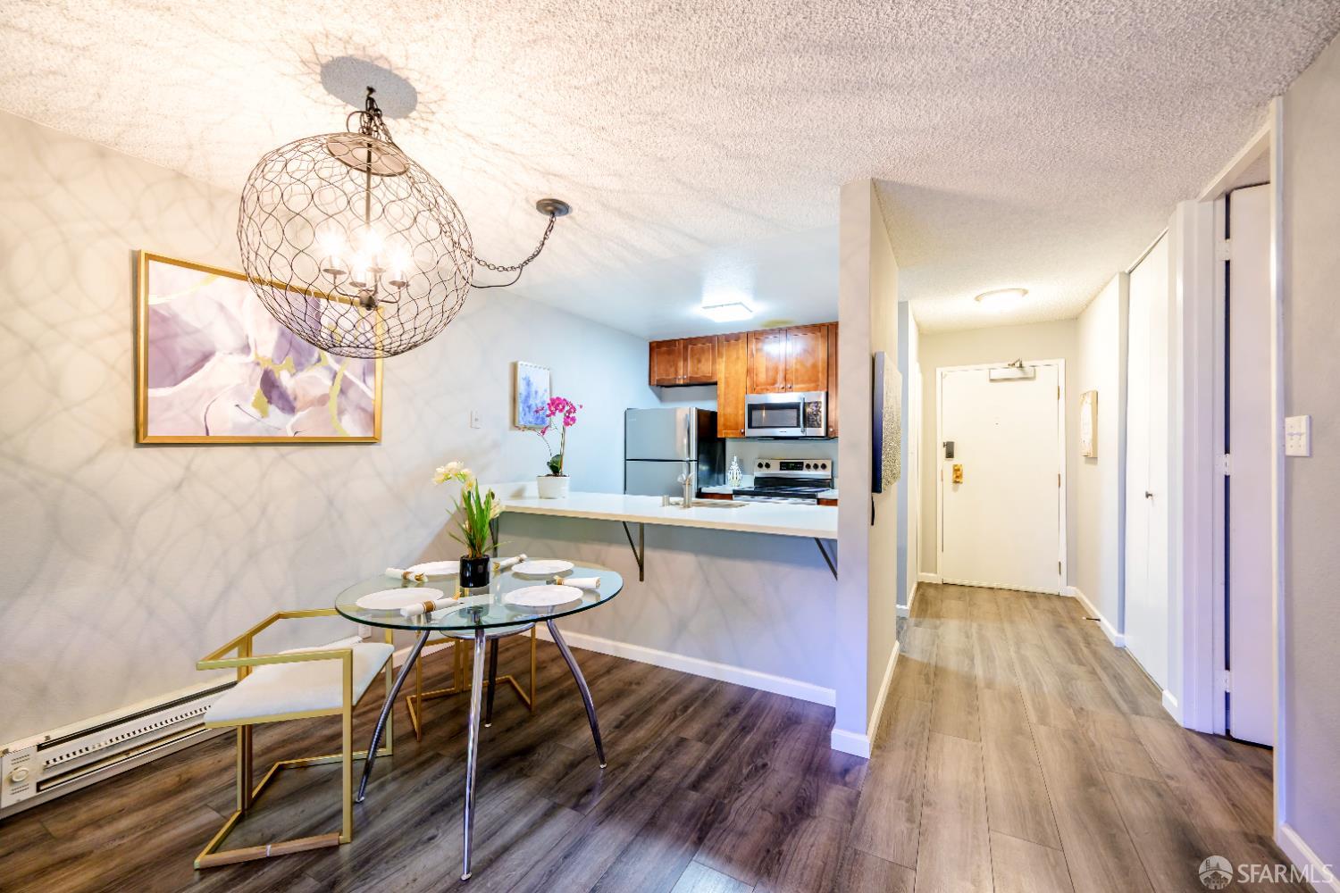 Detail Gallery Image 2 of 93 For 6148 Shelter Creek Ln, San Bruno,  CA 94066 - 1 Beds | 1 Baths