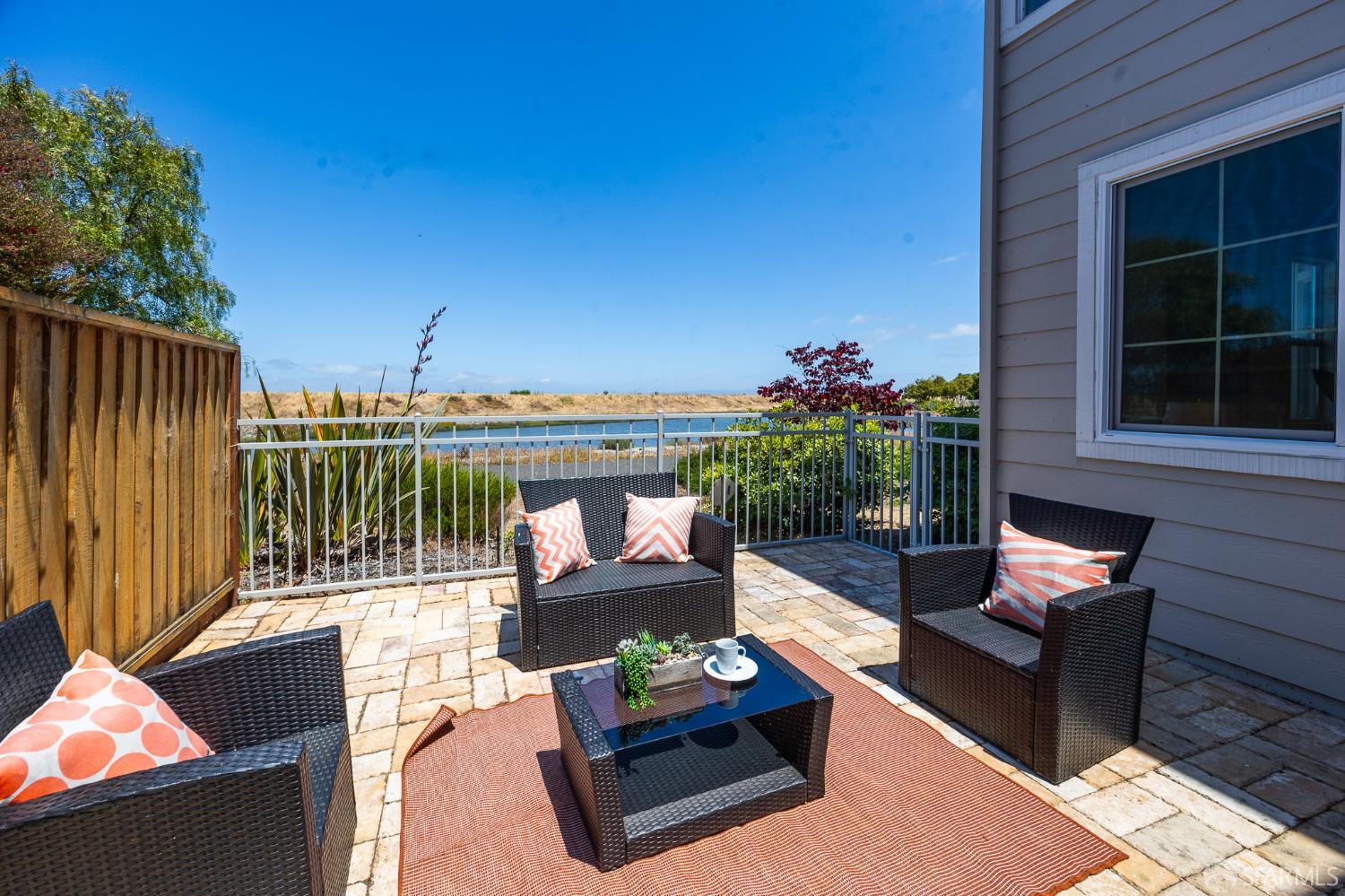 Detail Gallery Image 56 of 58 For 3044 Whisperwave Cir, Redwood City,  CA 94065 - 4 Beds | 2/1 Baths