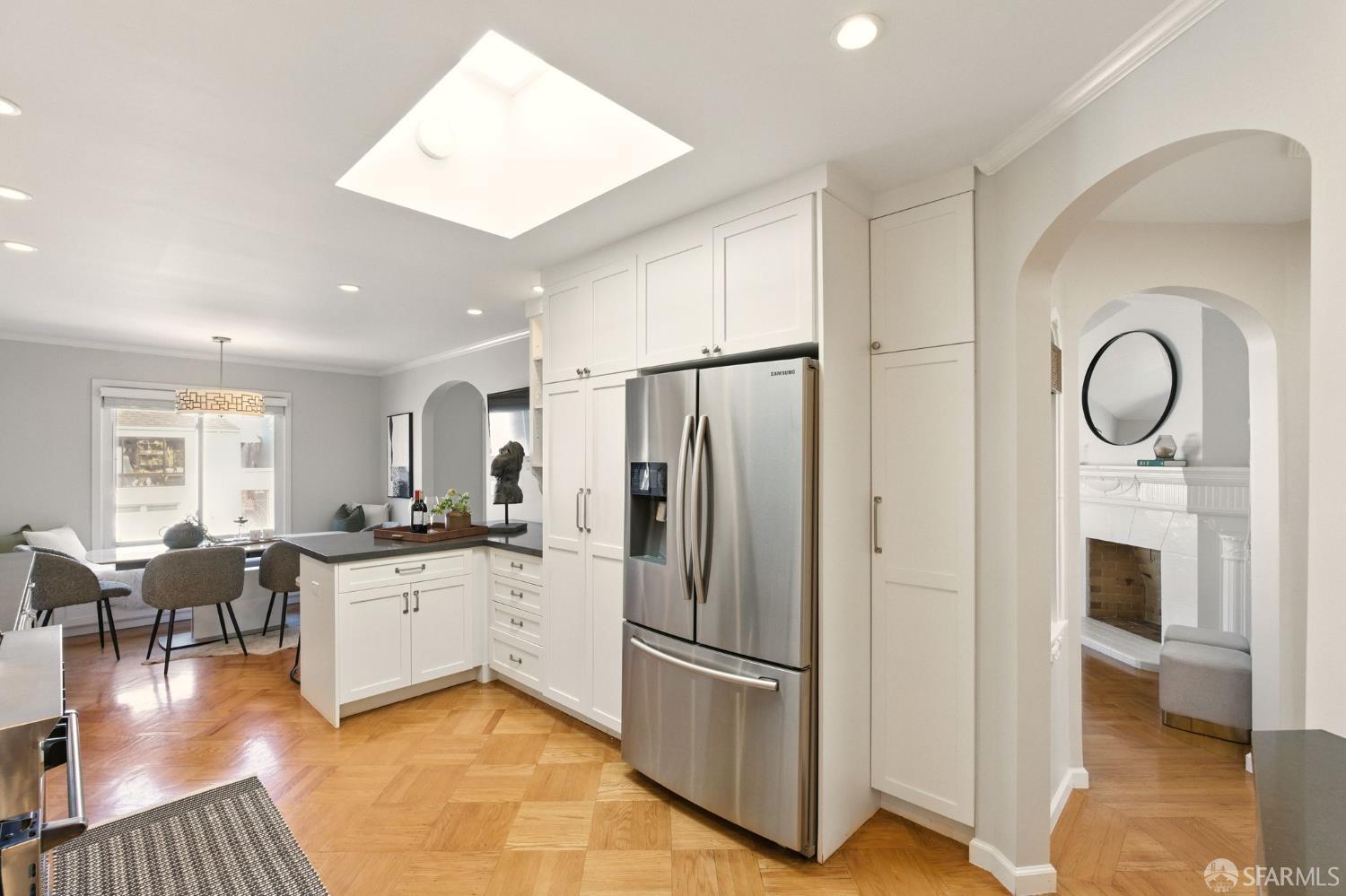 Detail Gallery Image 13 of 76 For 79 Meadowbrook Dr, San Francisco,  CA 94132 - 3 Beds | 2 Baths