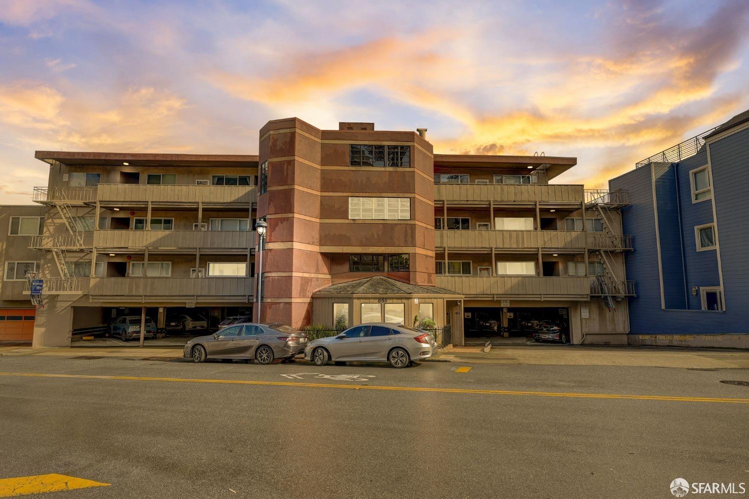 Detail Gallery Image 17 of 19 For 655 Corbett Ave #505,  San Francisco,  CA 94114 - 1 Beds | 1 Baths