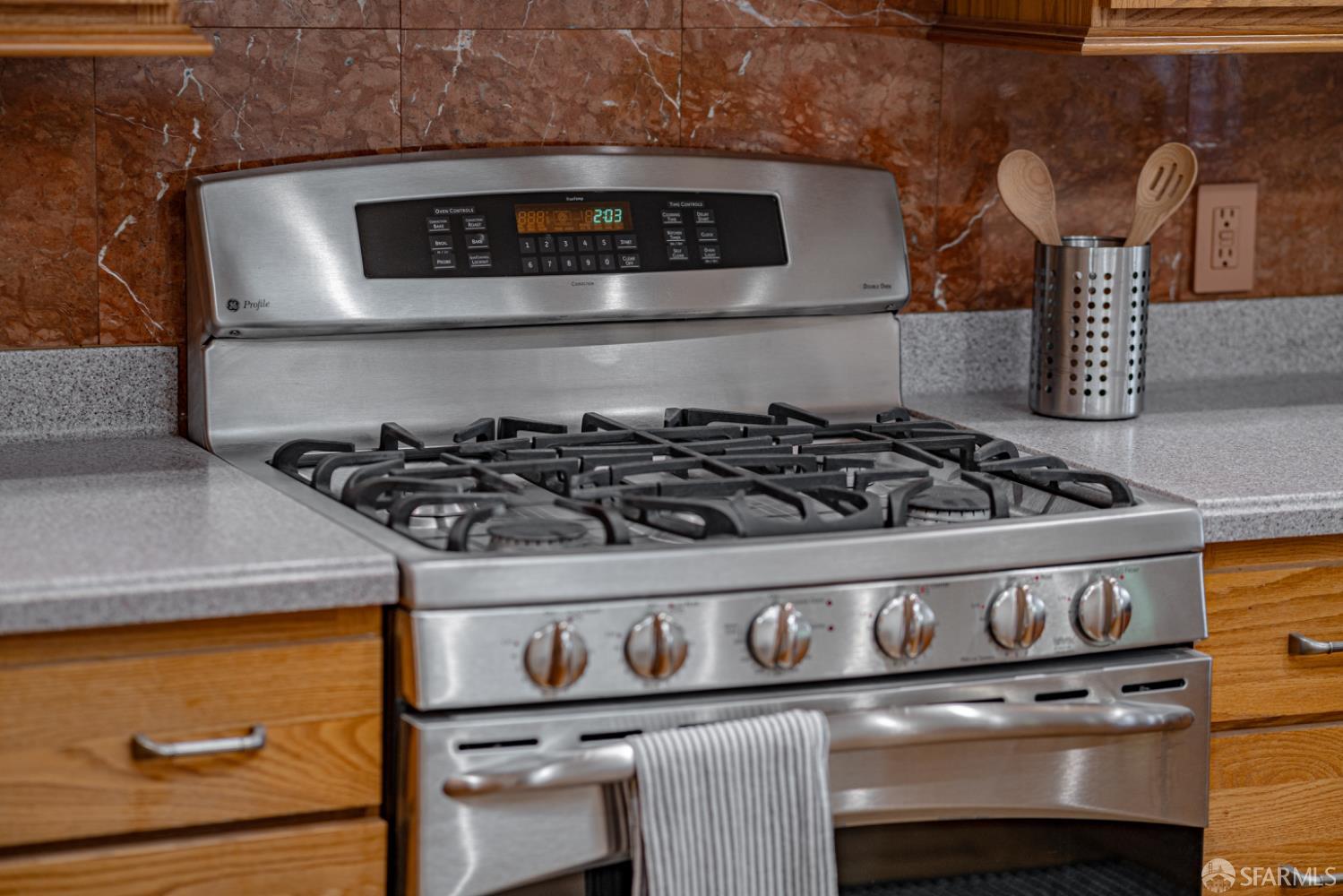 Detail Gallery Image 28 of 44 For 2514 Alameda De Las Pulgas, San Mateo,  CA 94403 - 3 Beds | 2 Baths