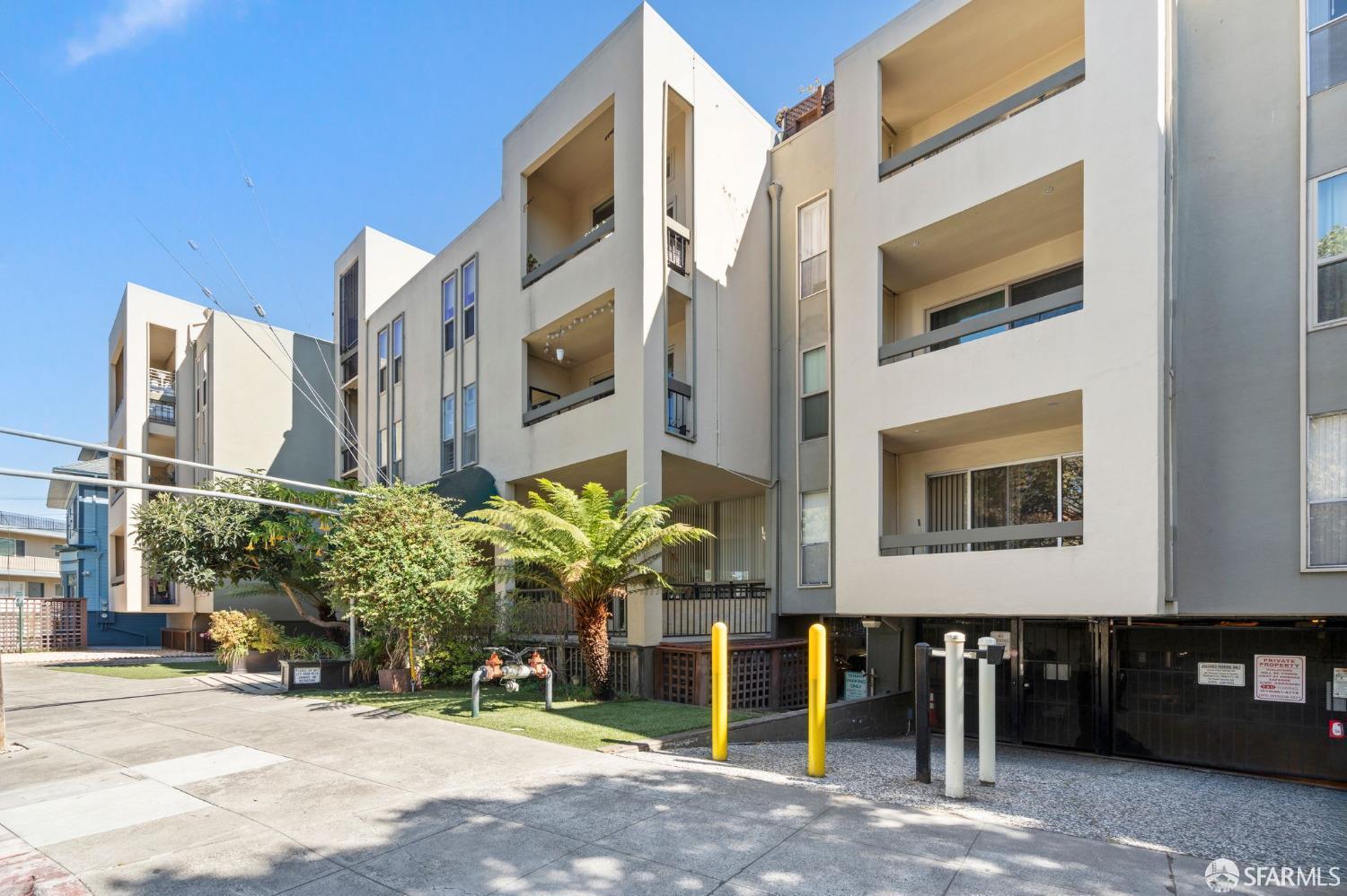 Detail Gallery Image 25 of 30 For 466 Crescent St #114,  Oakland,  CA 94610 - 3 Beds | 2 Baths