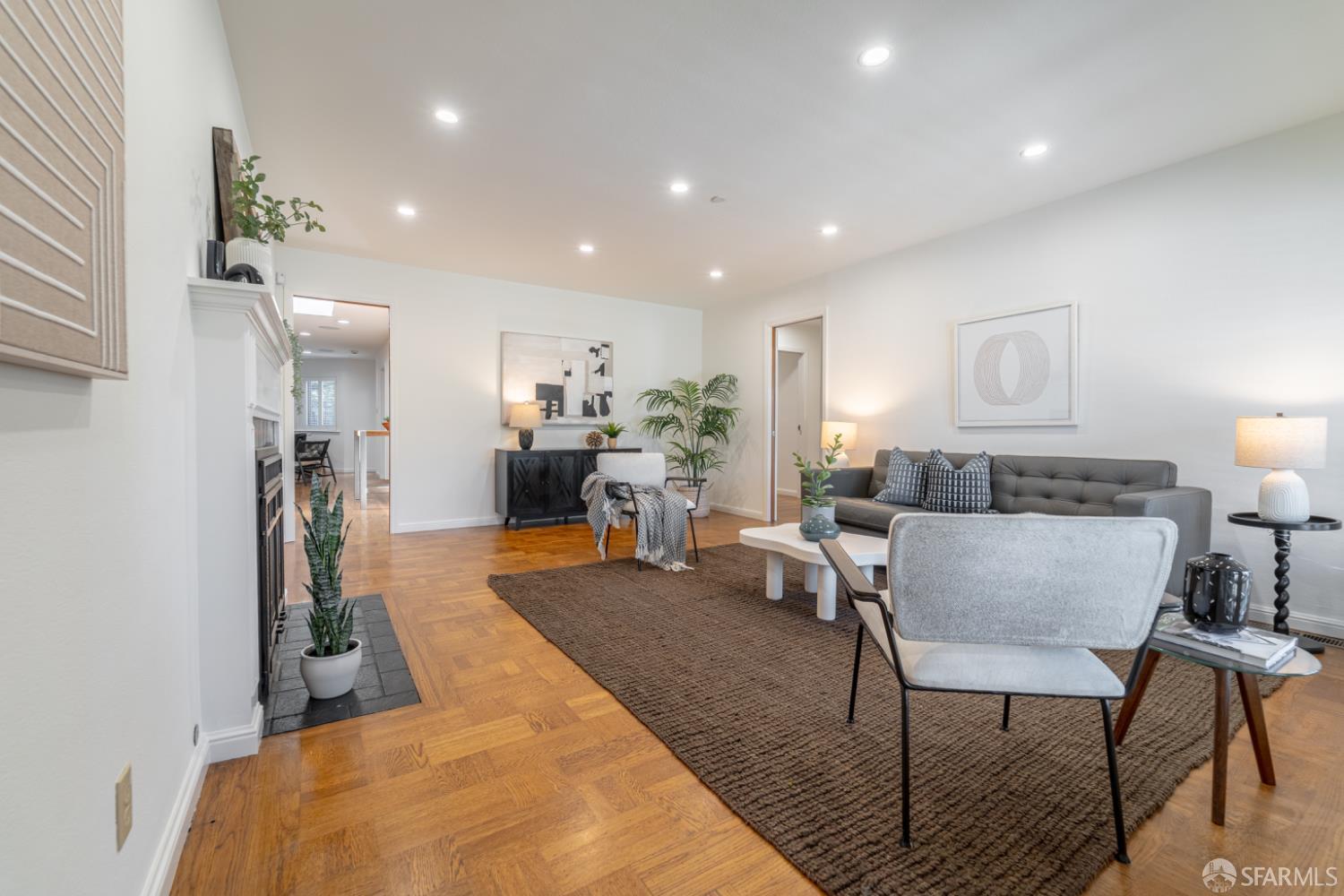 Detail Gallery Image 37 of 44 For 2514 Alameda De Las Pulgas, San Mateo,  CA 94403 - 3 Beds | 2 Baths